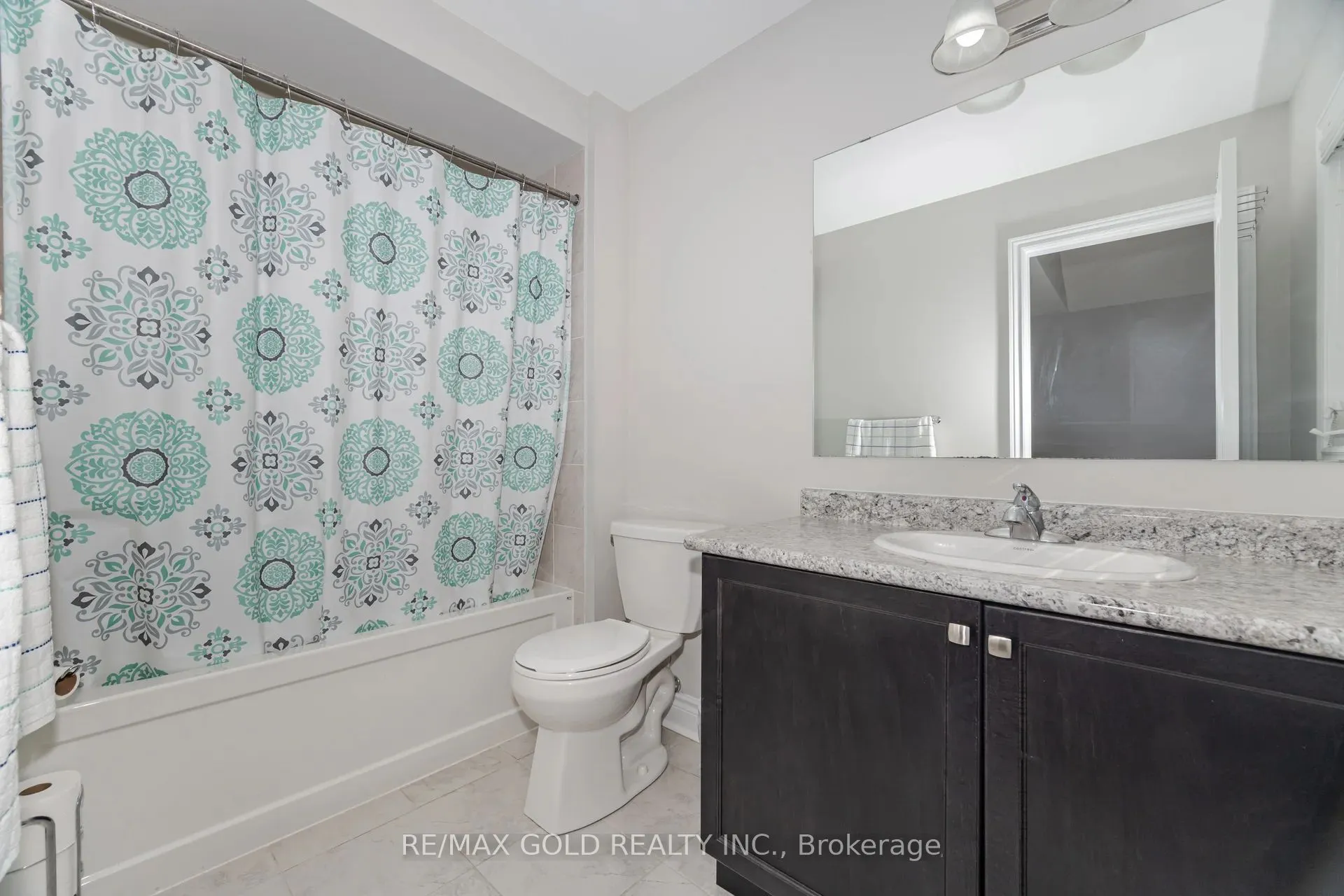 15 Henry Wilson Drive