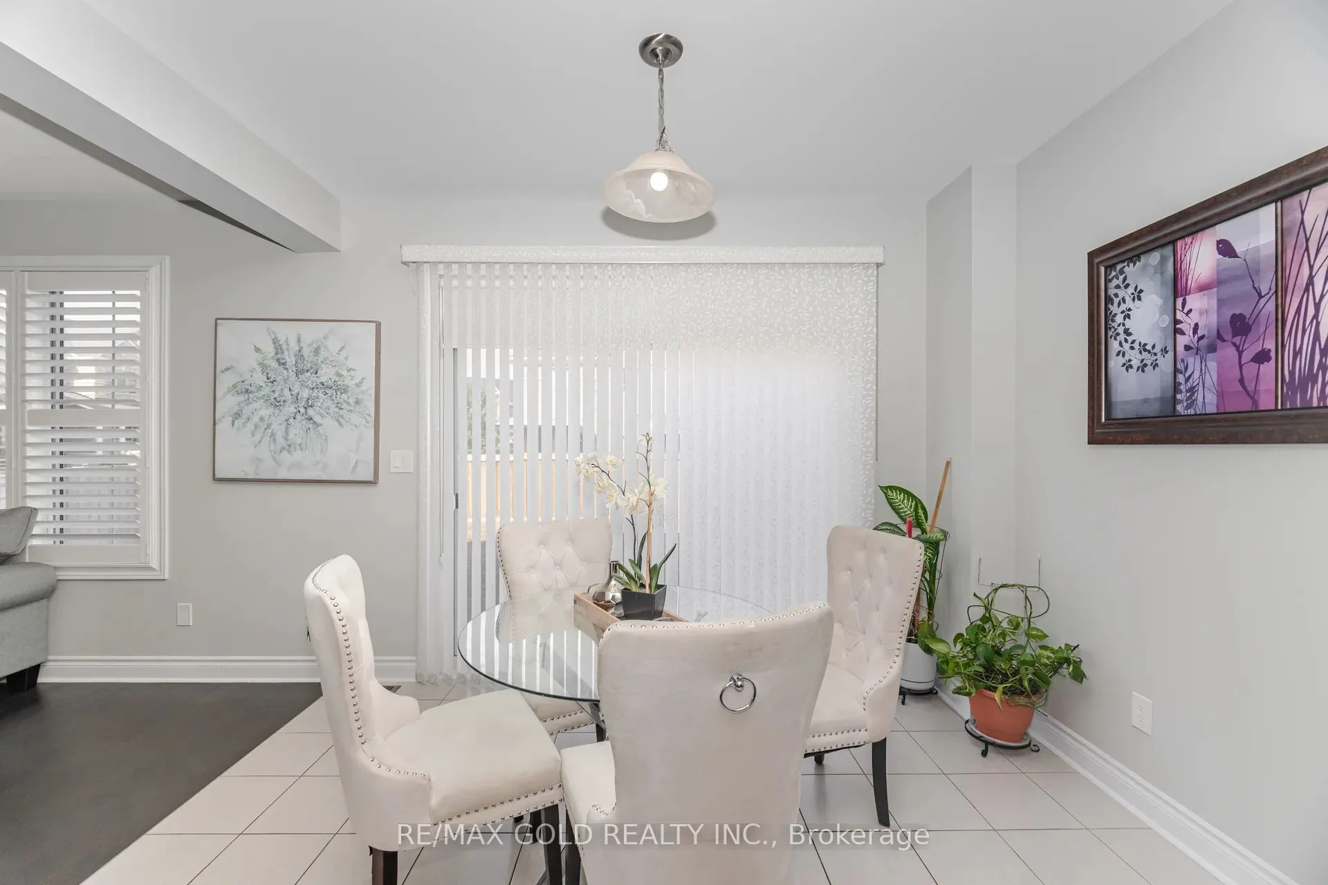 15 Henry Wilson Drive