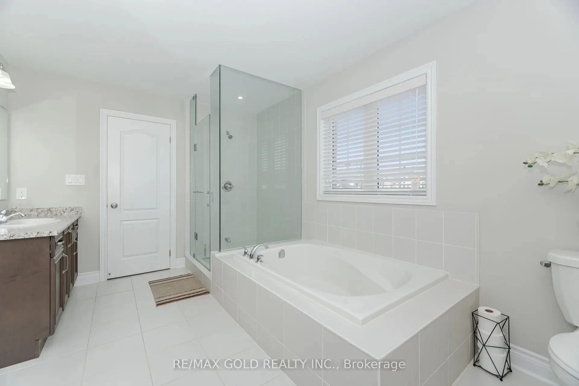 15 Henry Wilson Drive