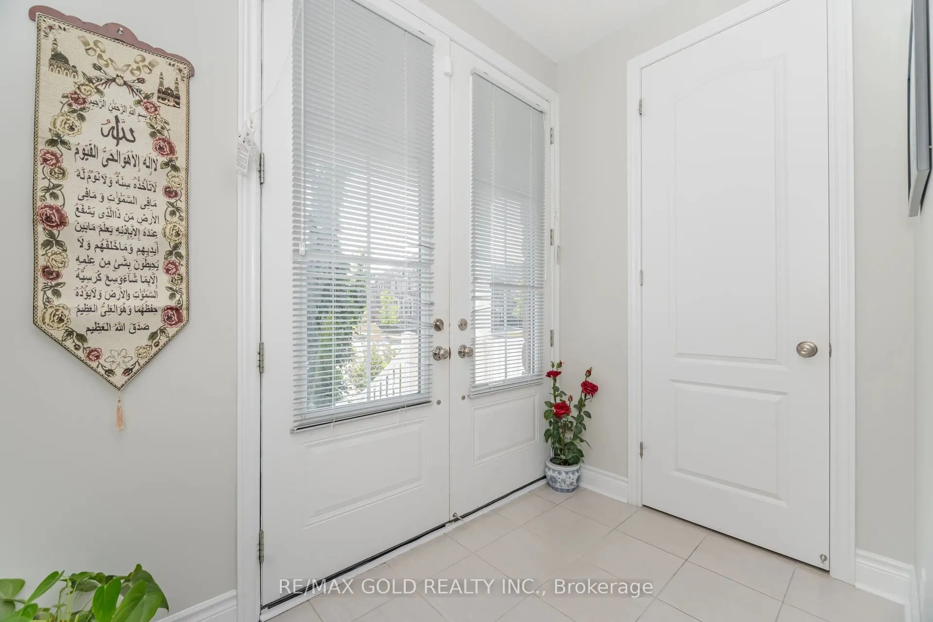 15 Henry Wilson Drive