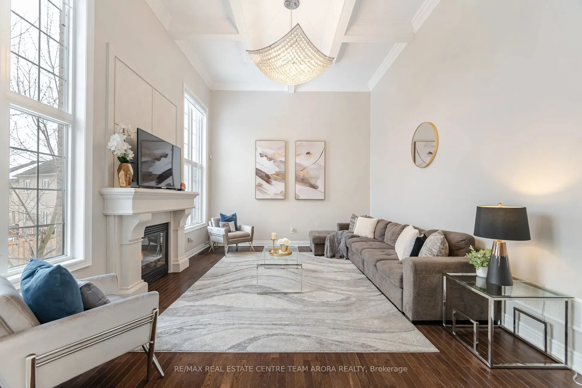 54 Berkwood Hollow Court