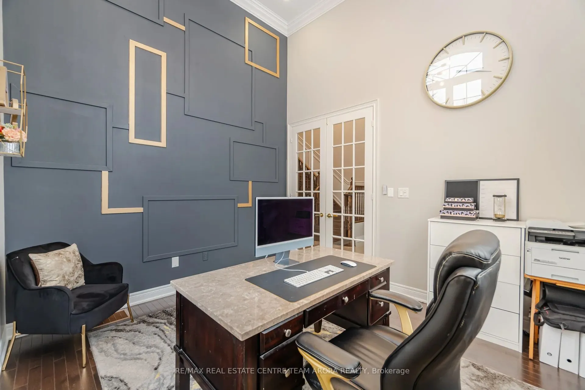 54 Berkwood Hollow Court