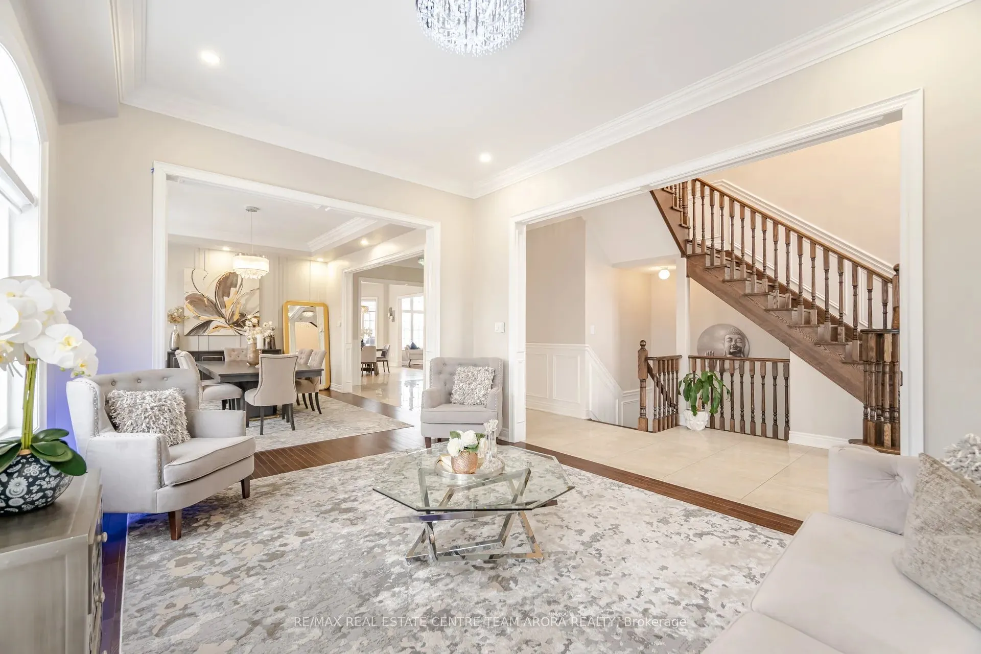 54 Berkwood Hollow Court