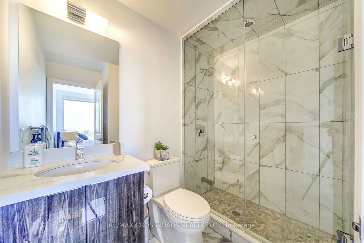 20 Shore Breeze Drive S, #513