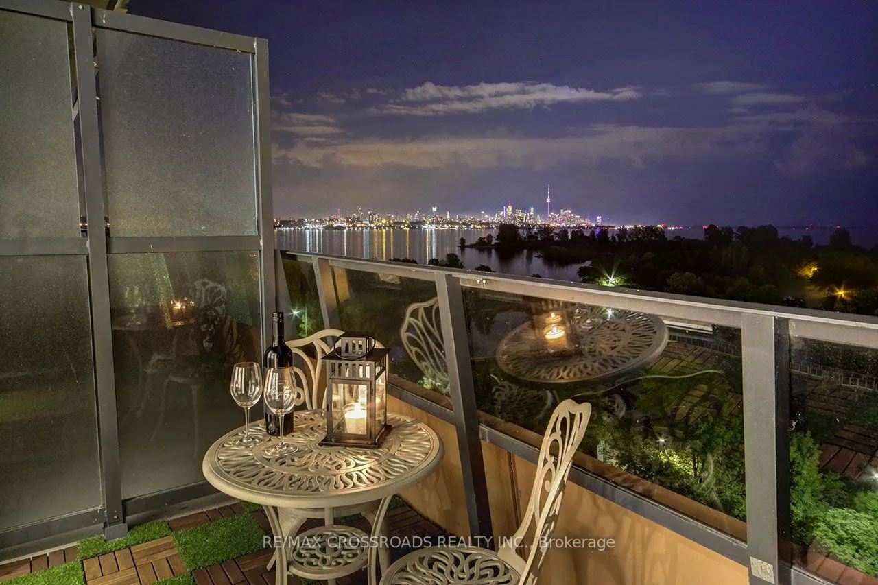 20 Shore Breeze Drive S, #513