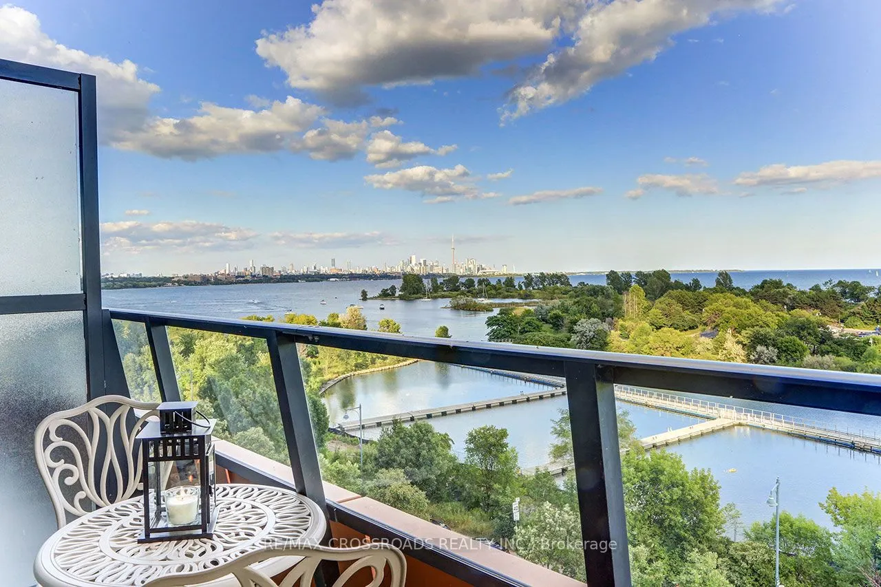 20 Shore Breeze Drive S, #513