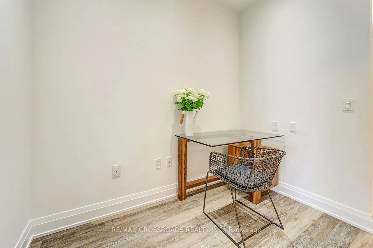 20 Shore Breeze Drive S, #513