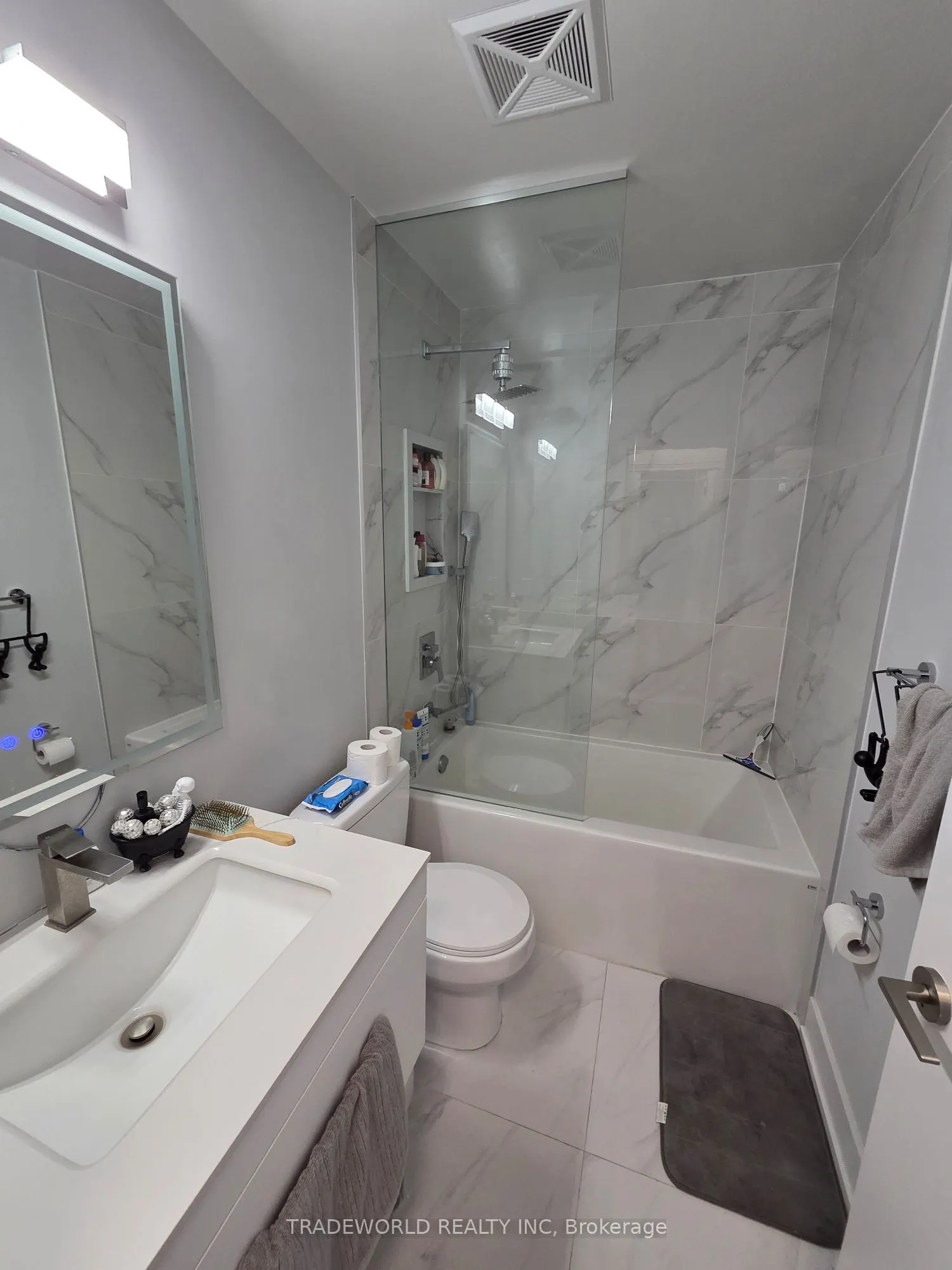 103 The Queensway Avenue, #1607