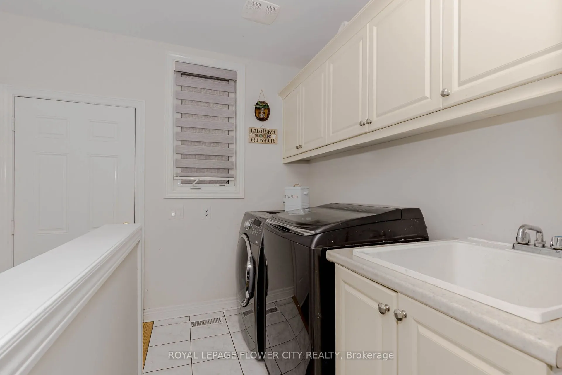 11 Vintonridge Drive