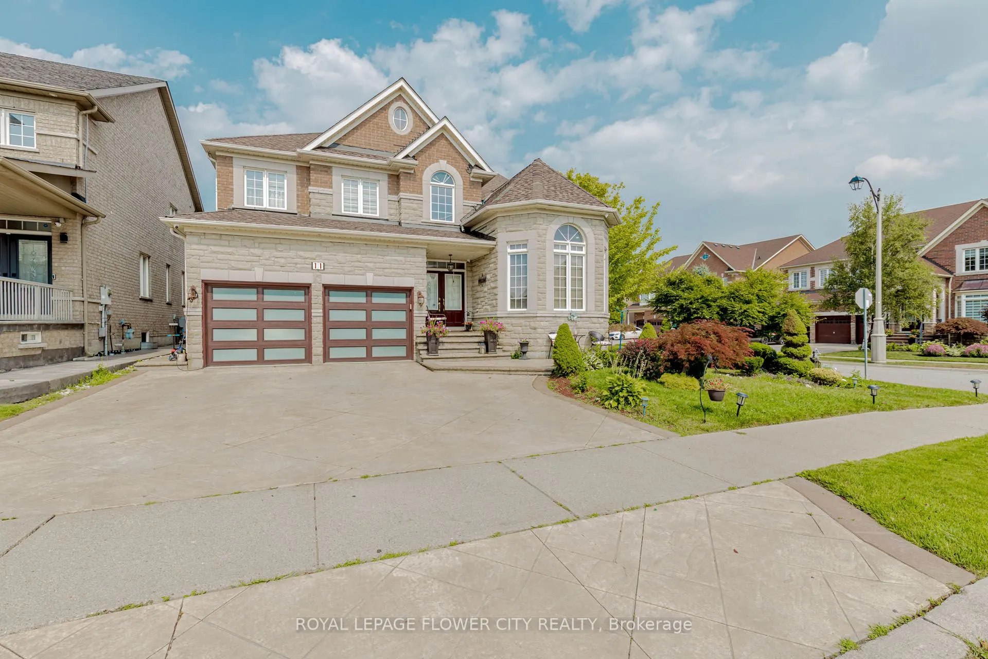 11 Vintonridge Drive