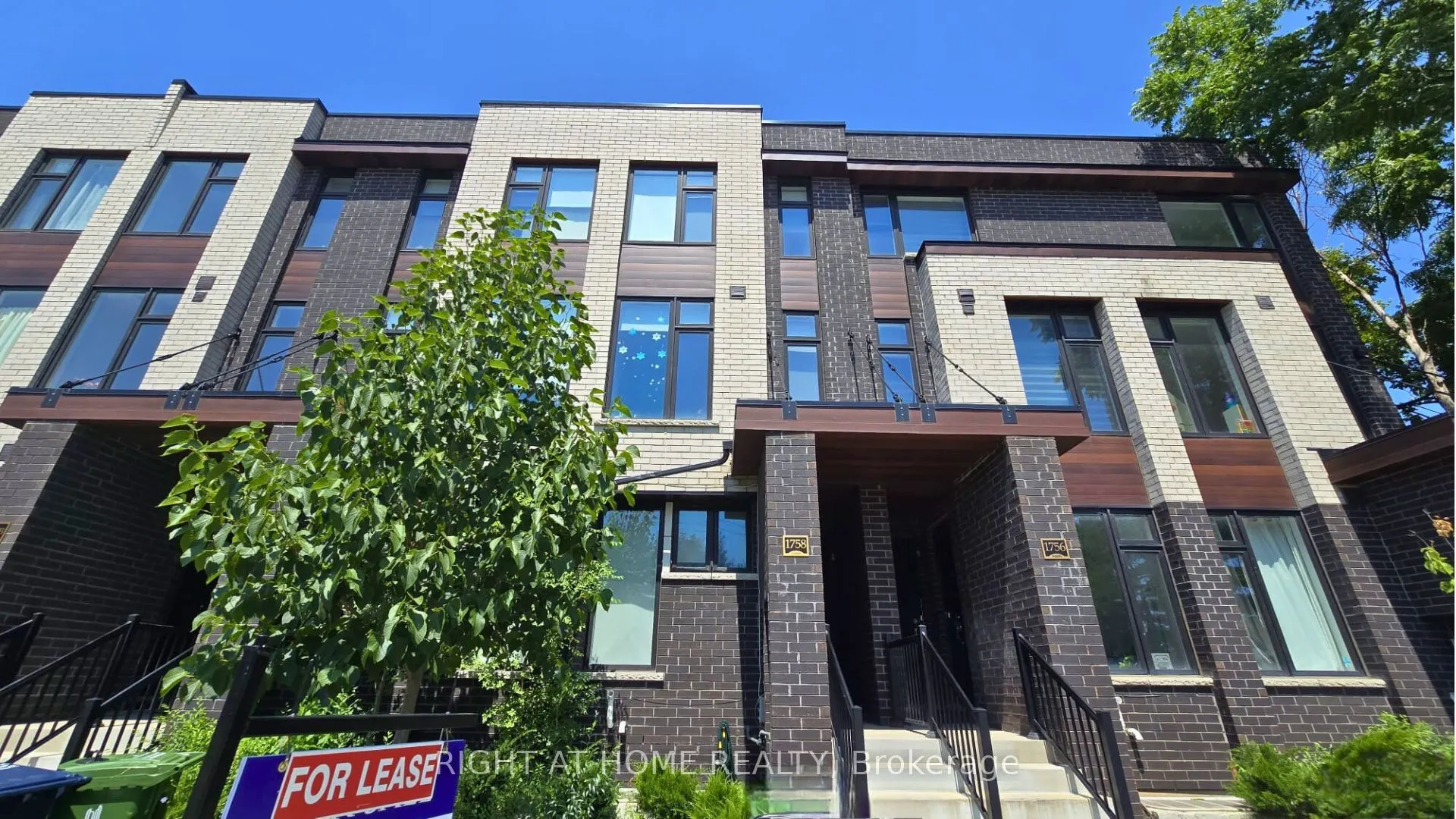 1758 Lawrence Avenue W, #1