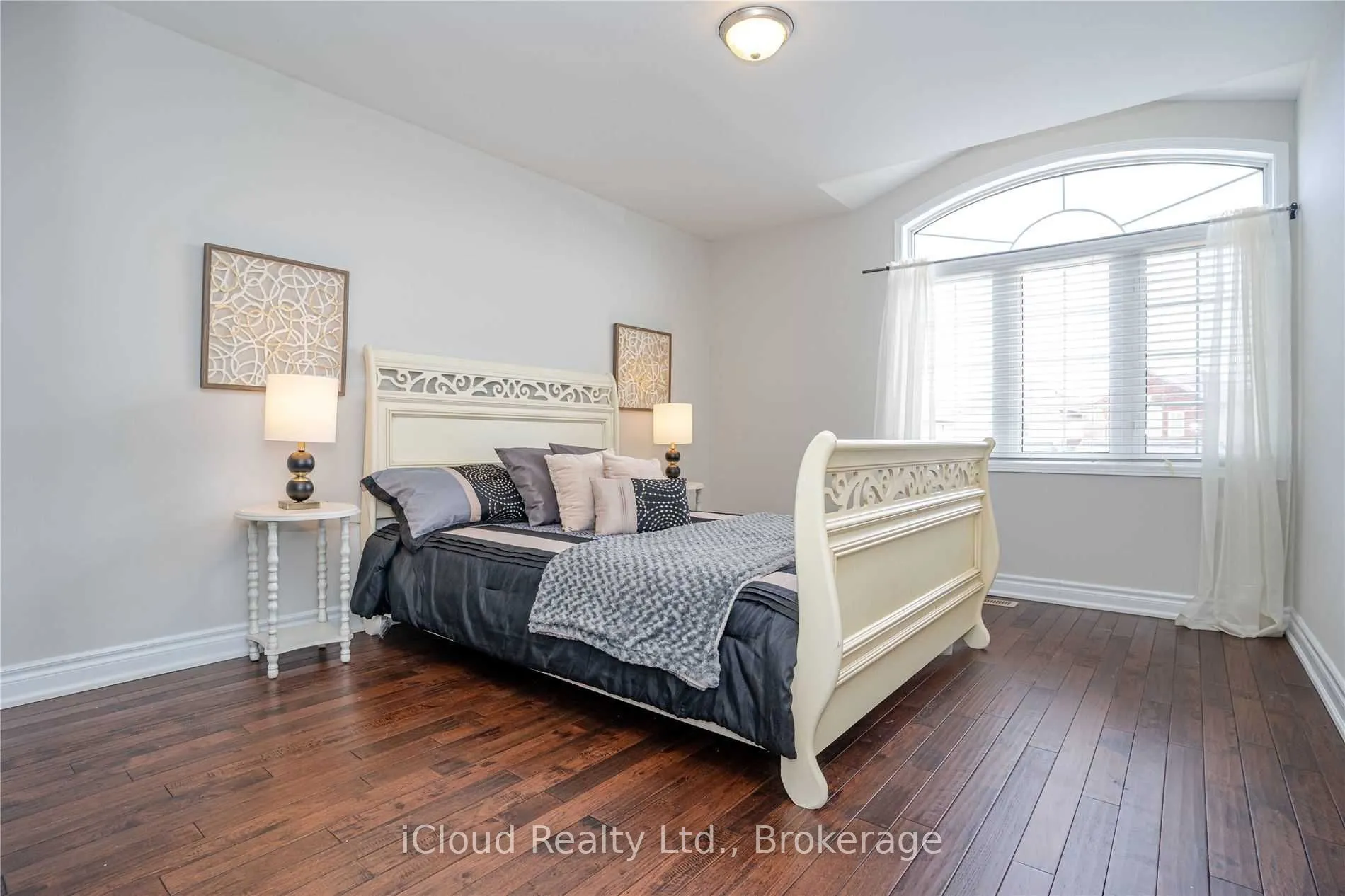 3313 Gumwood Road, #Upper