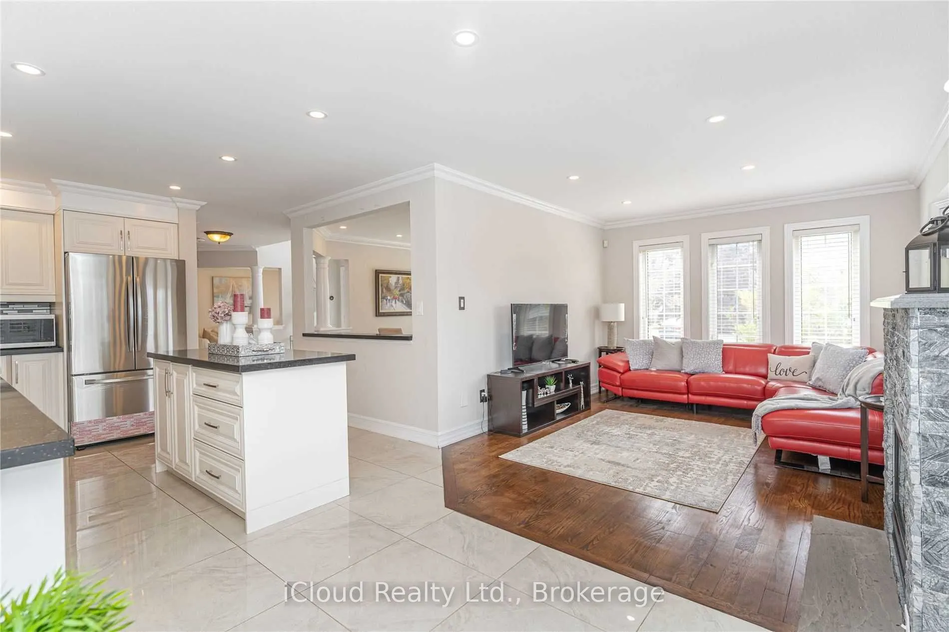 3313 Gumwood Road, #Upper