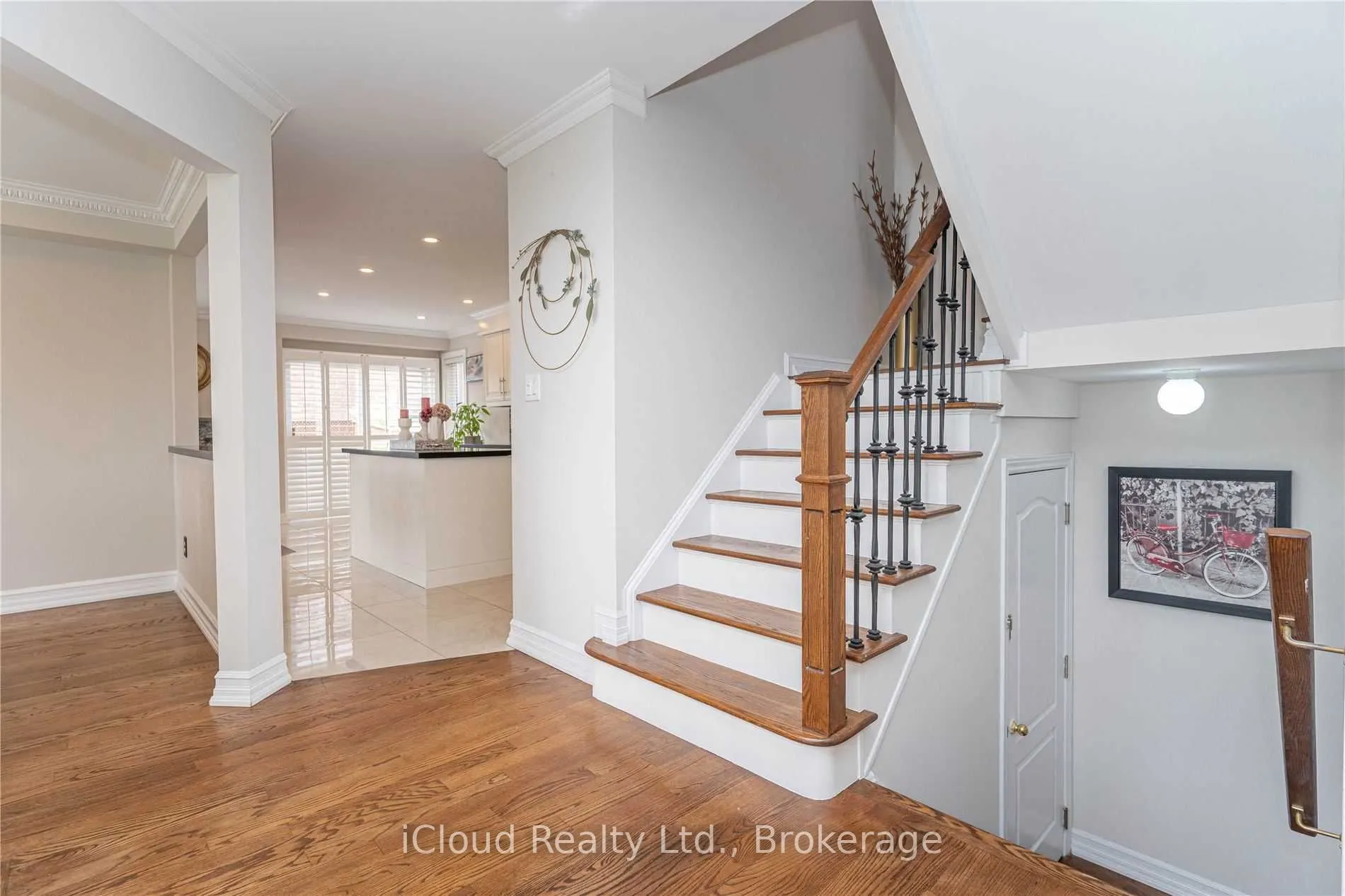 3313 Gumwood Road, #Upper