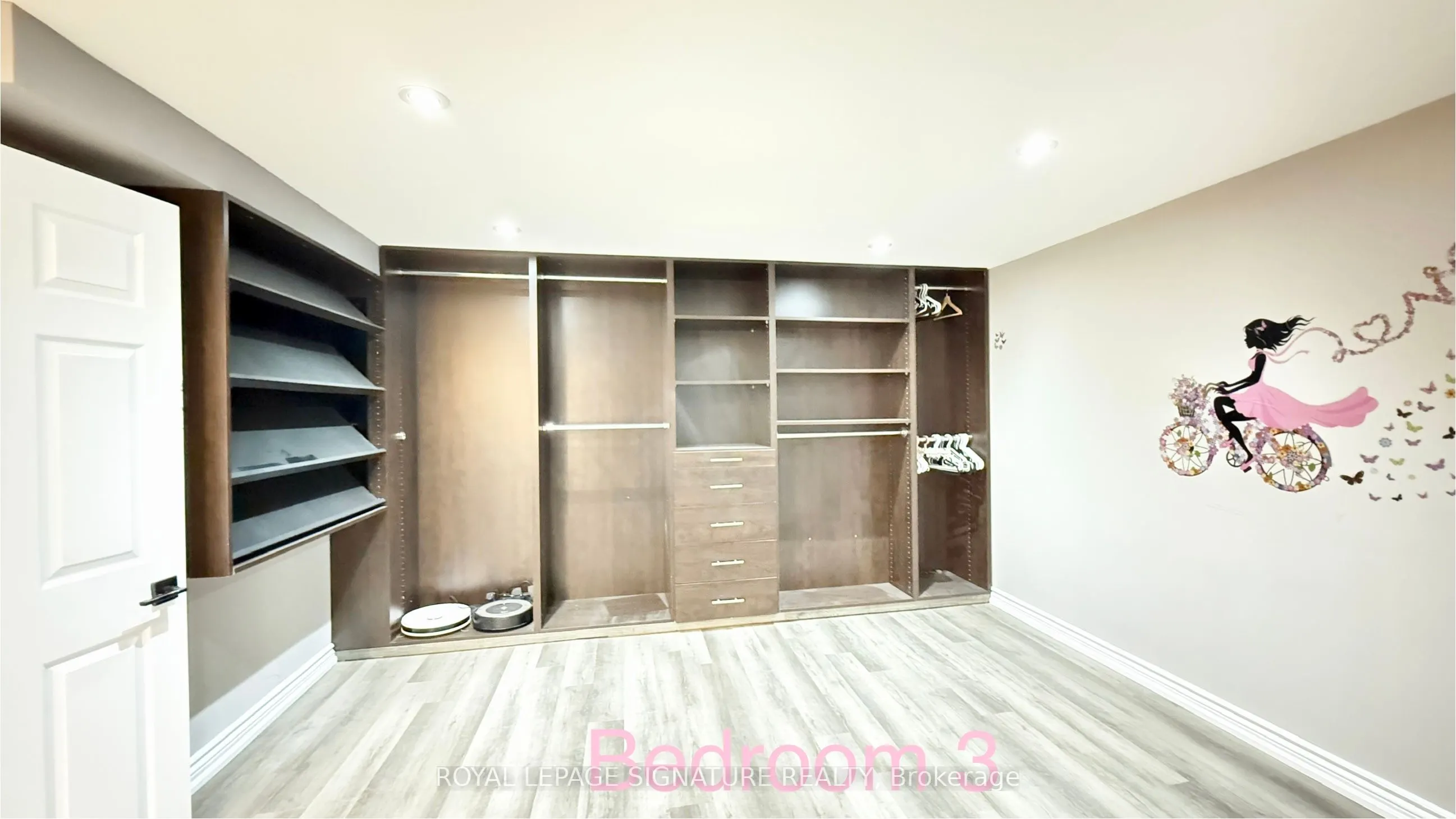 115 Saturn Road