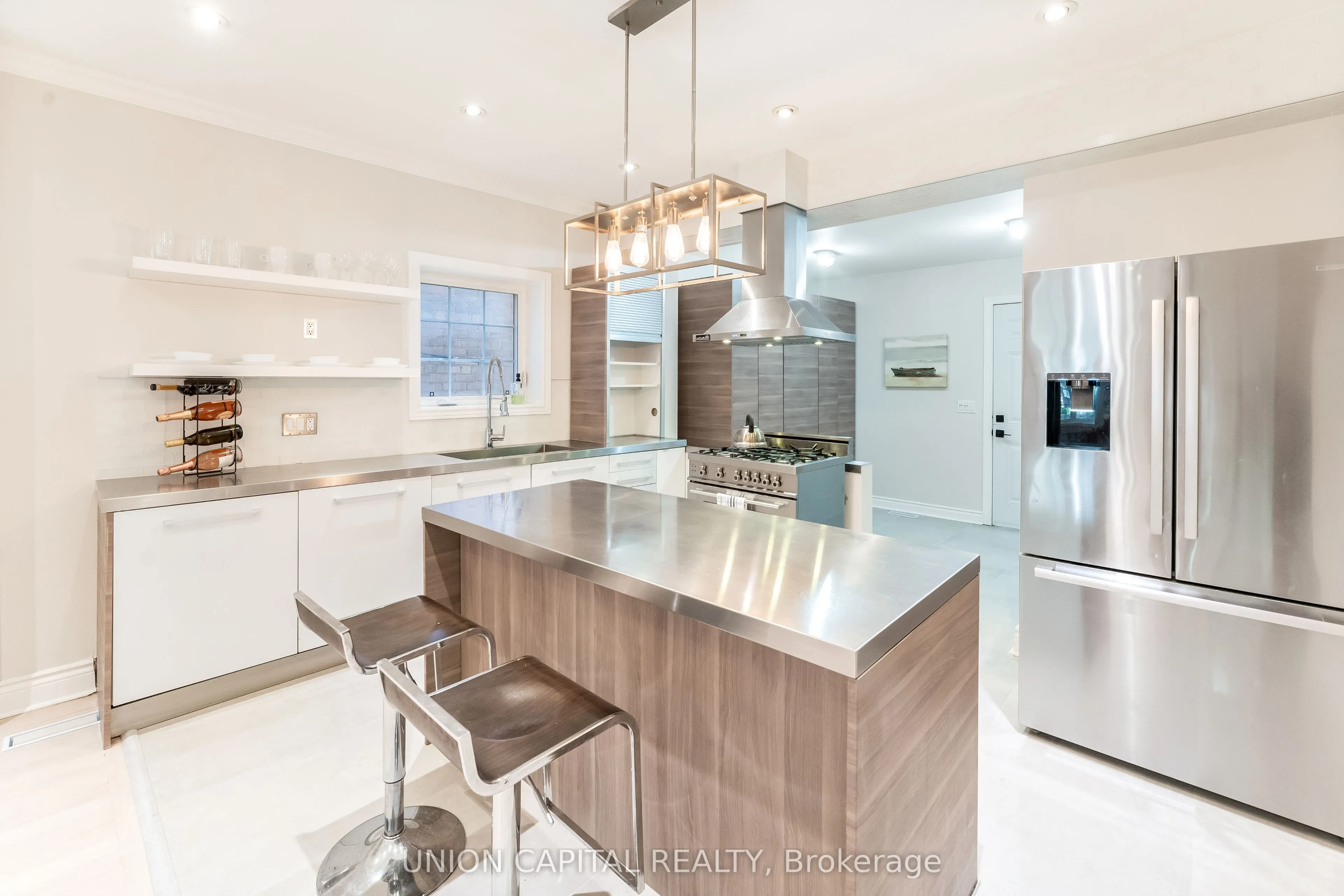 56 Cloverdale Road