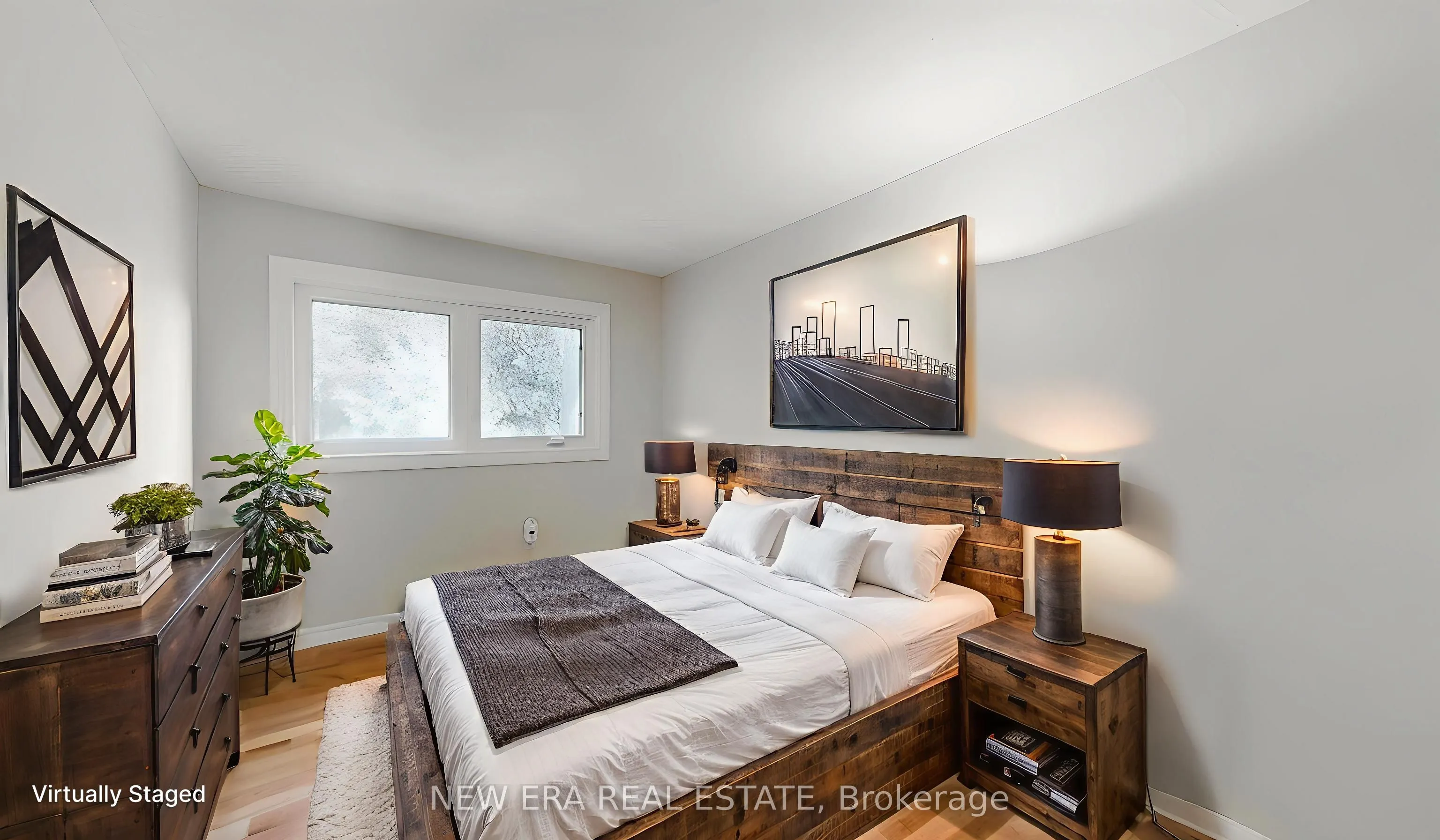 7227 Joliette Crescent