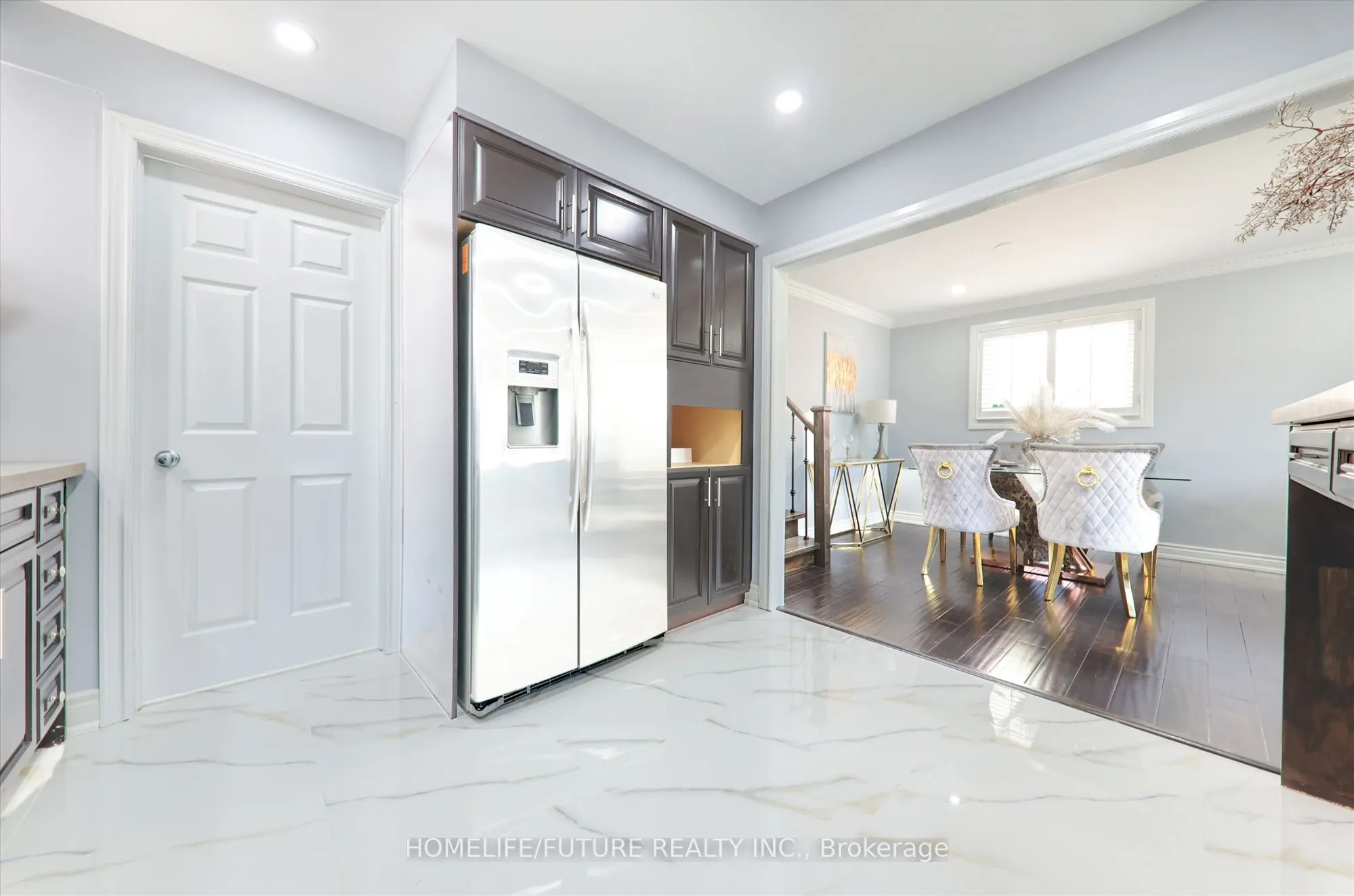 43 Tamarisk Drive, #Main