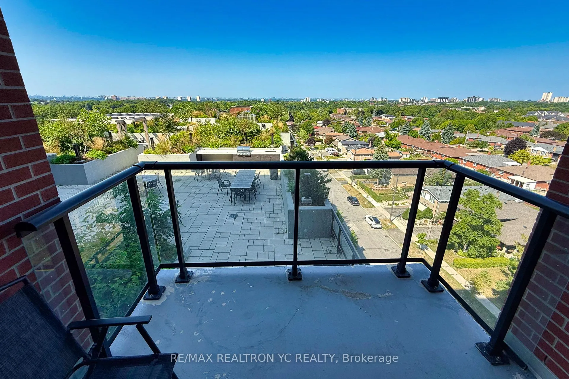 3100 Keele Street, #803