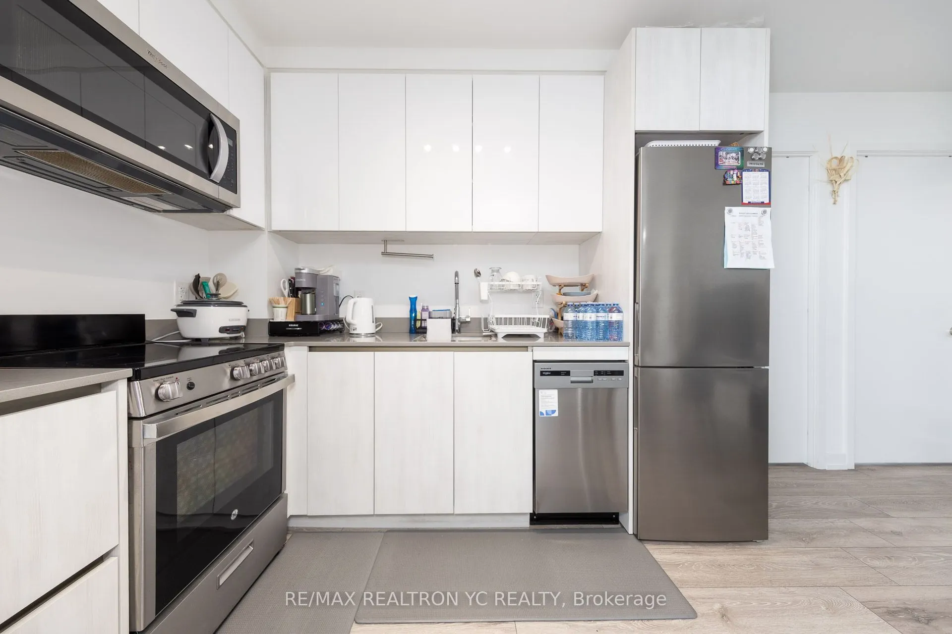 3100 Keele Street, #803