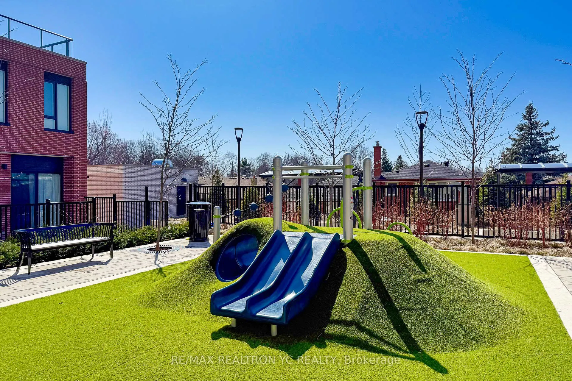 3100 Keele Street, #803