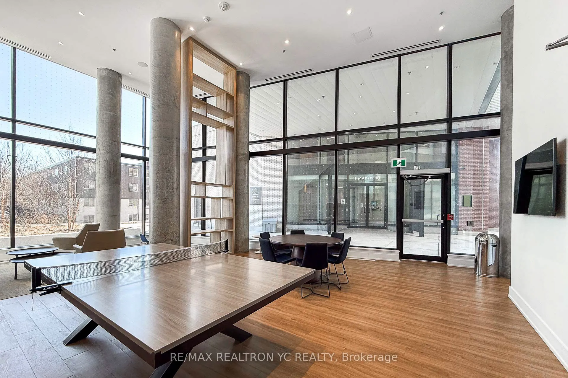 3100 Keele Street, #803