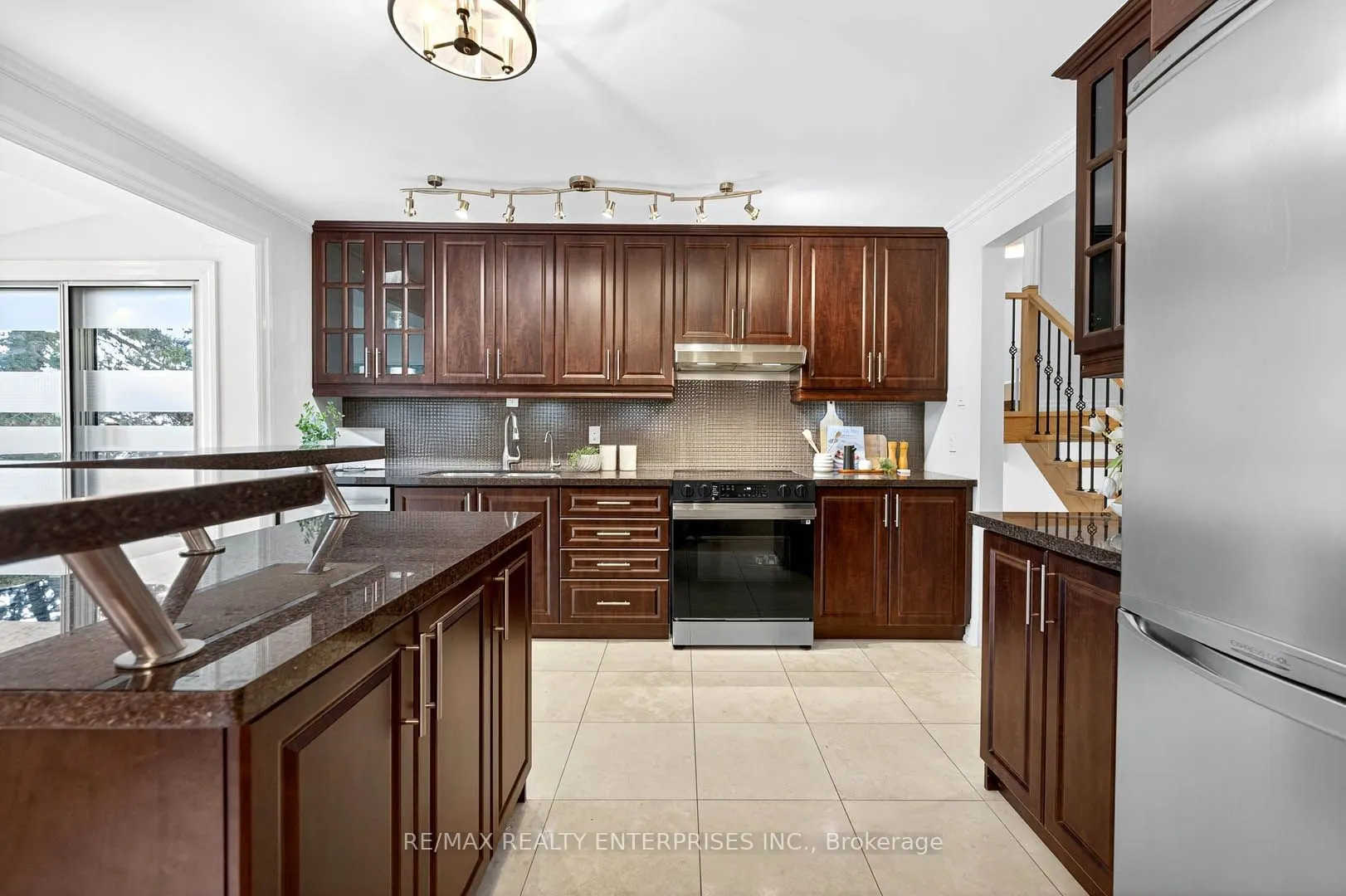 2439 Arioso Court