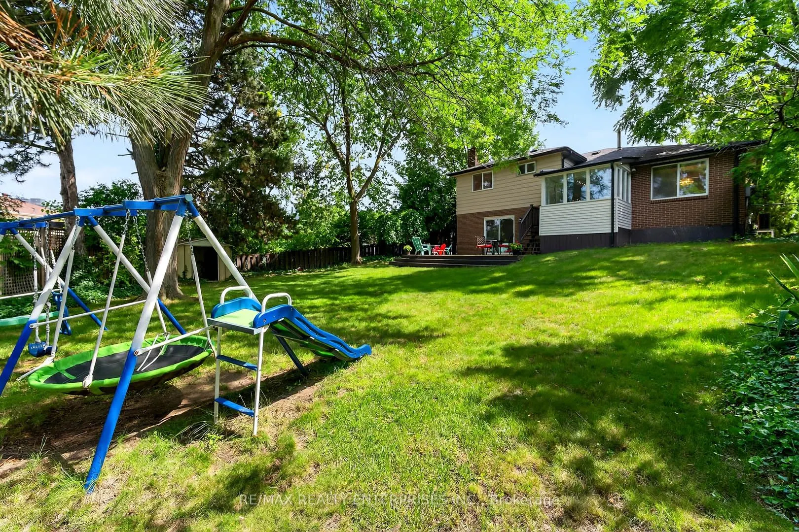 2439 Arioso Court