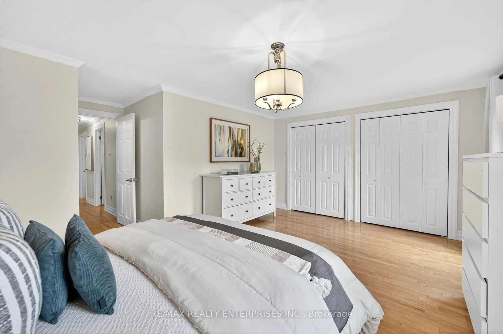 2439 Arioso Court