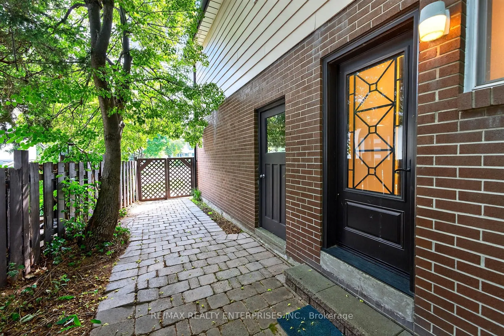 2439 Arioso Court