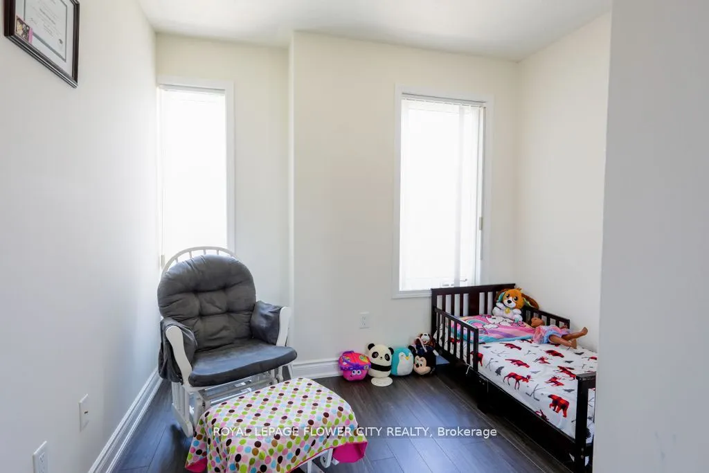 1 Beckenrose Court, #30