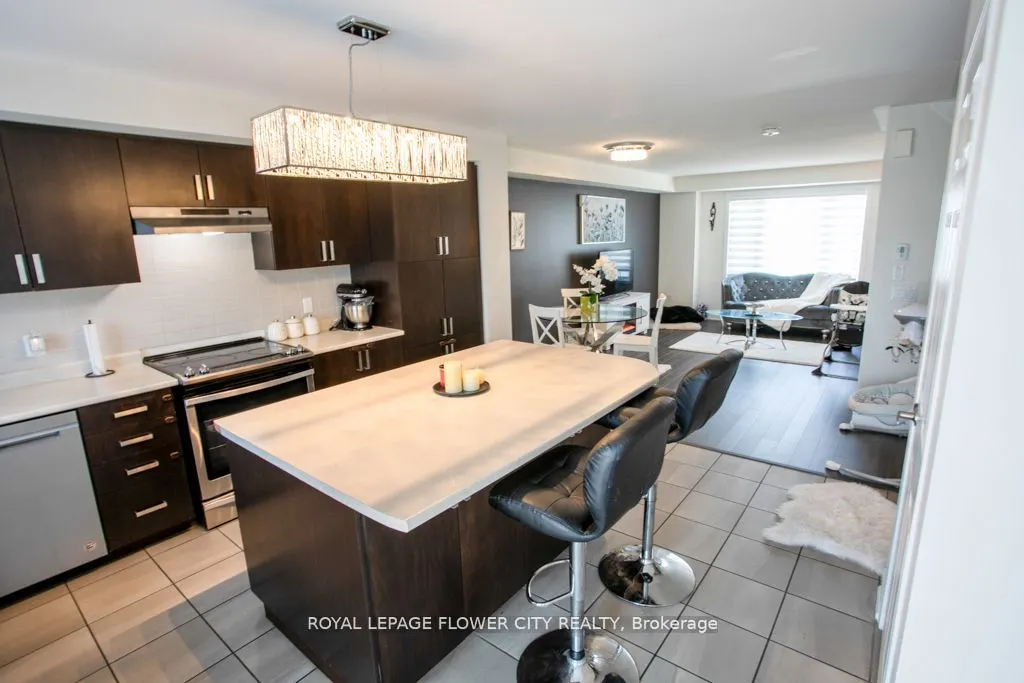 1 Beckenrose Court, #30