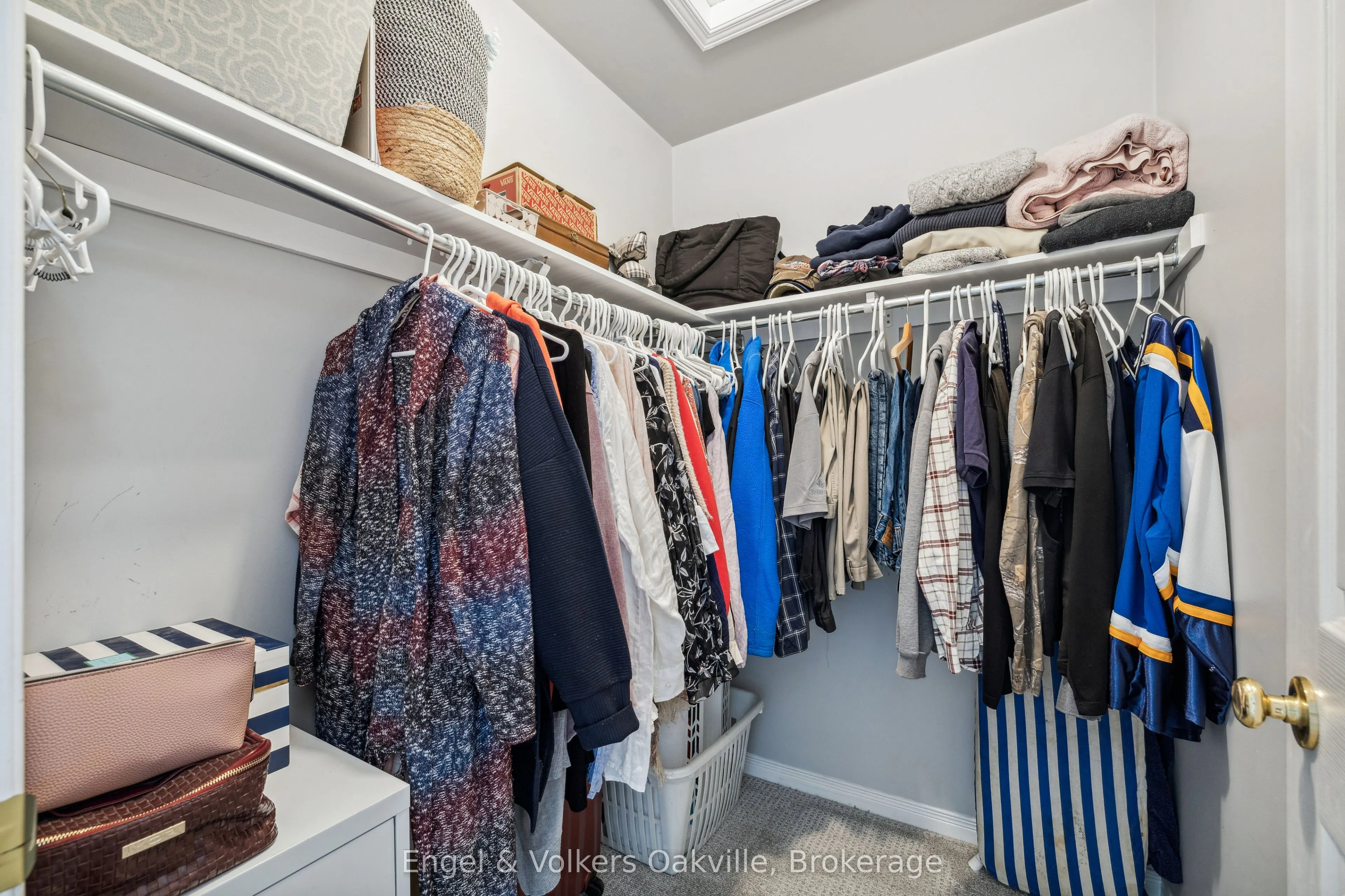 2015 Cleaver Avenue, #15