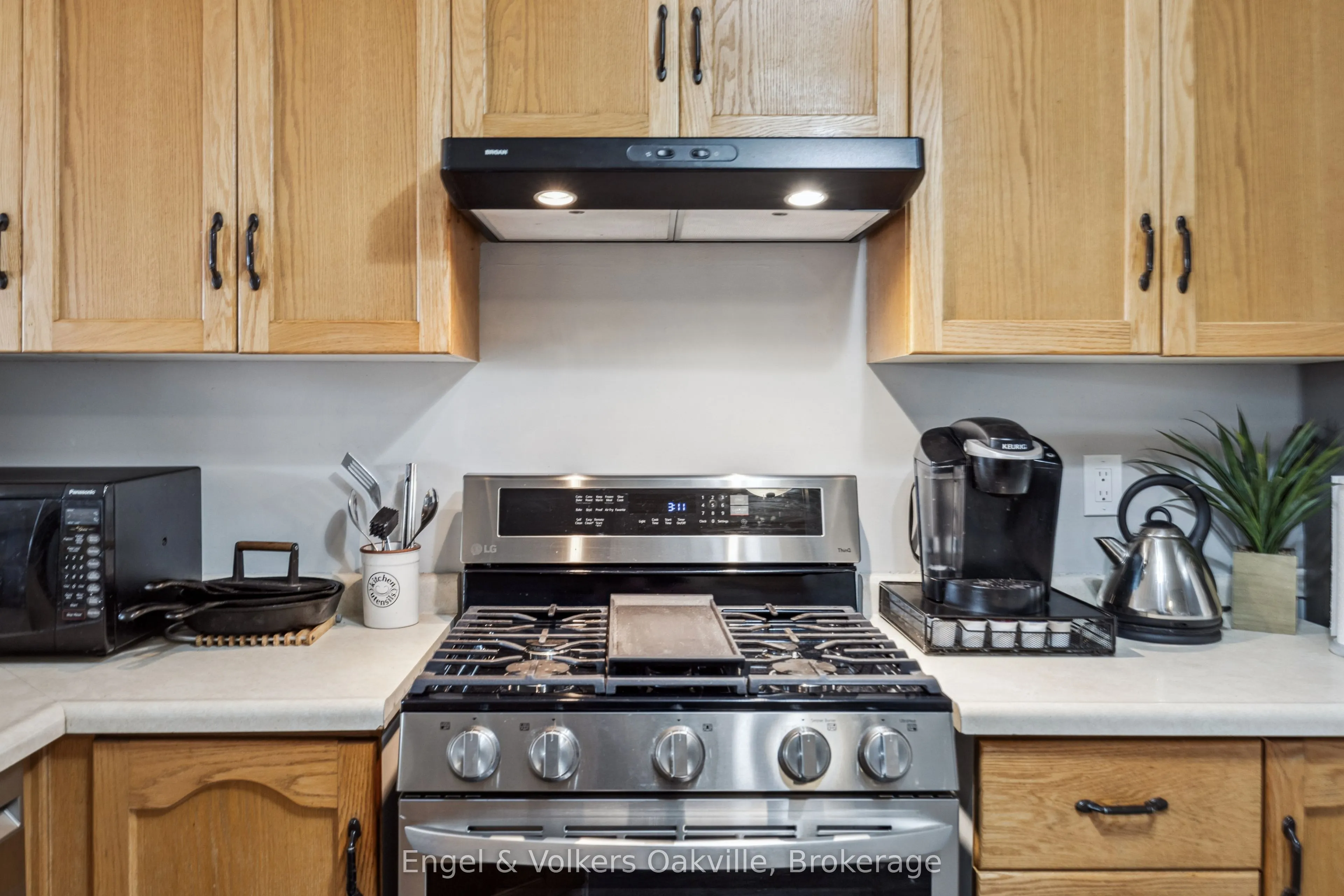 2015 Cleaver Avenue, #15