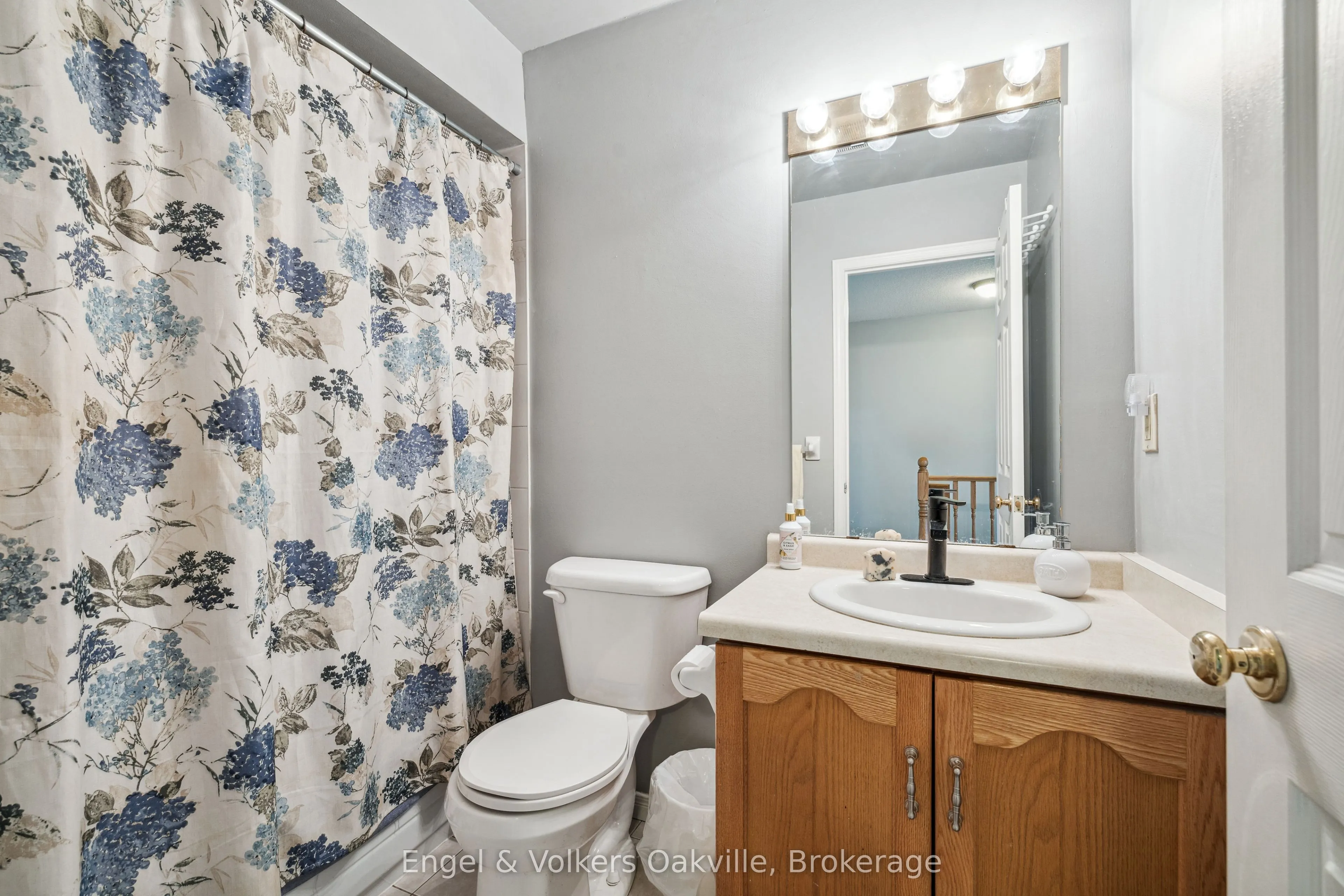 2015 Cleaver Avenue, #15