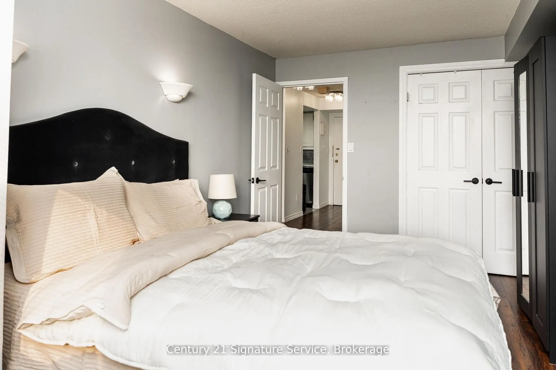 25 Agnes Street, #504