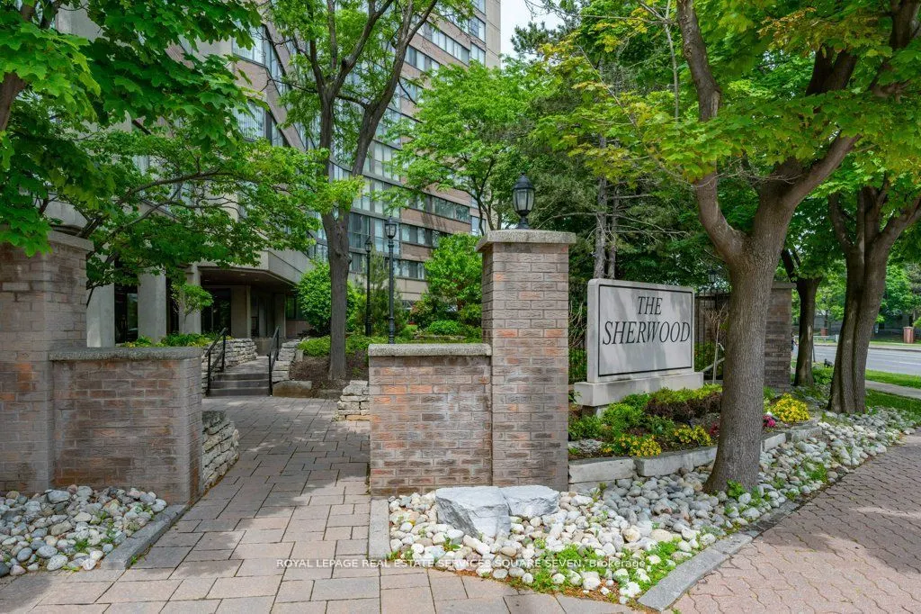4235 Sherwoodtowne Boulevard, #705