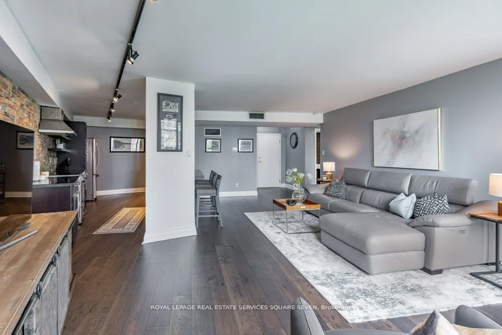 4235 Sherwoodtowne Boulevard, #705