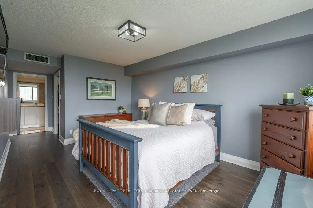 4235 Sherwoodtowne Boulevard, #705