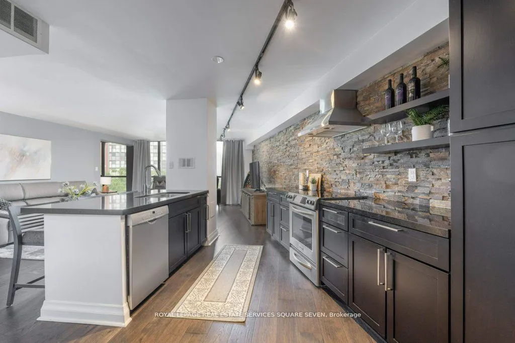 4235 Sherwoodtowne Boulevard, #705
