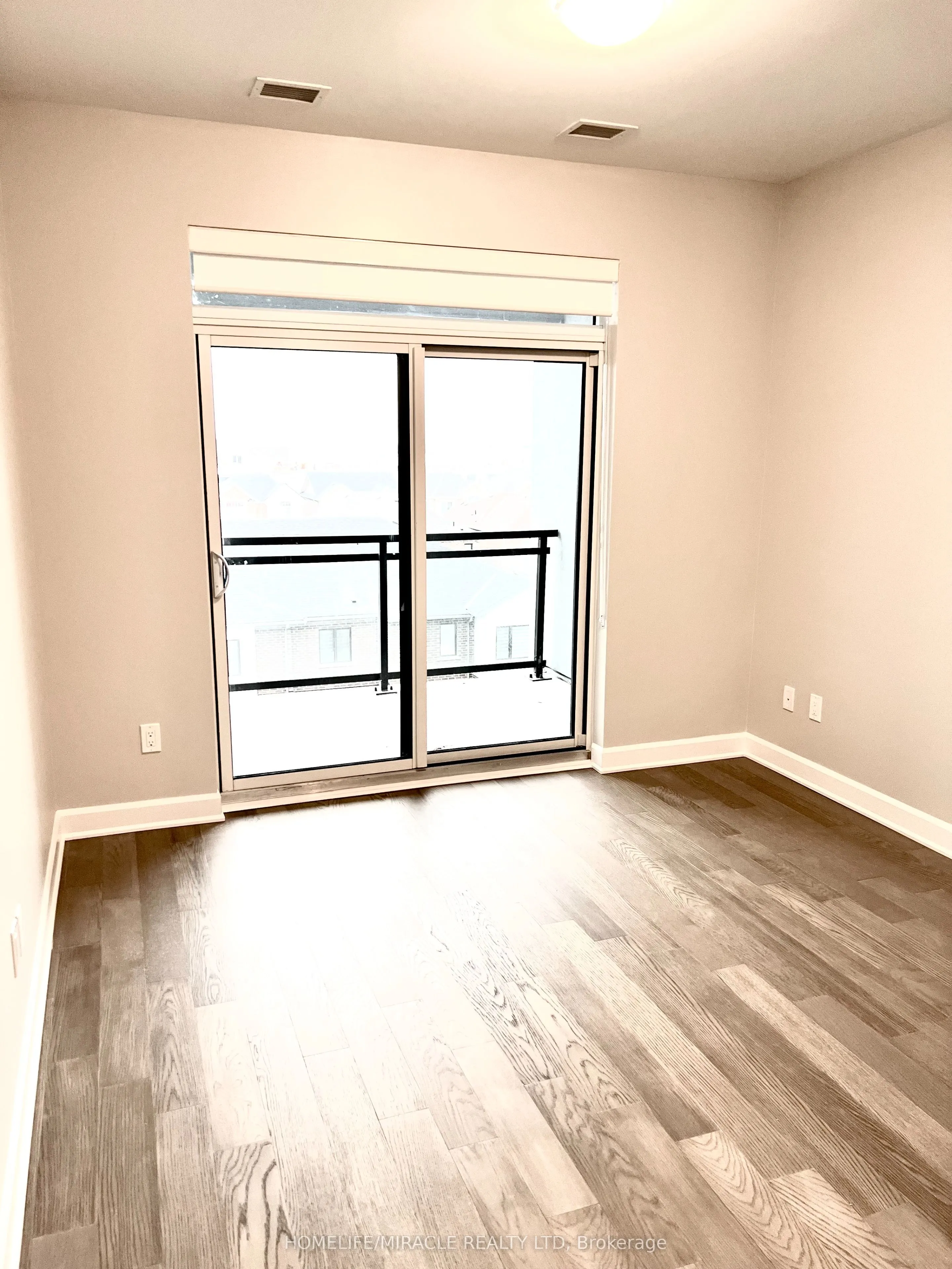 460 Gordon Krantz Avenue, #402