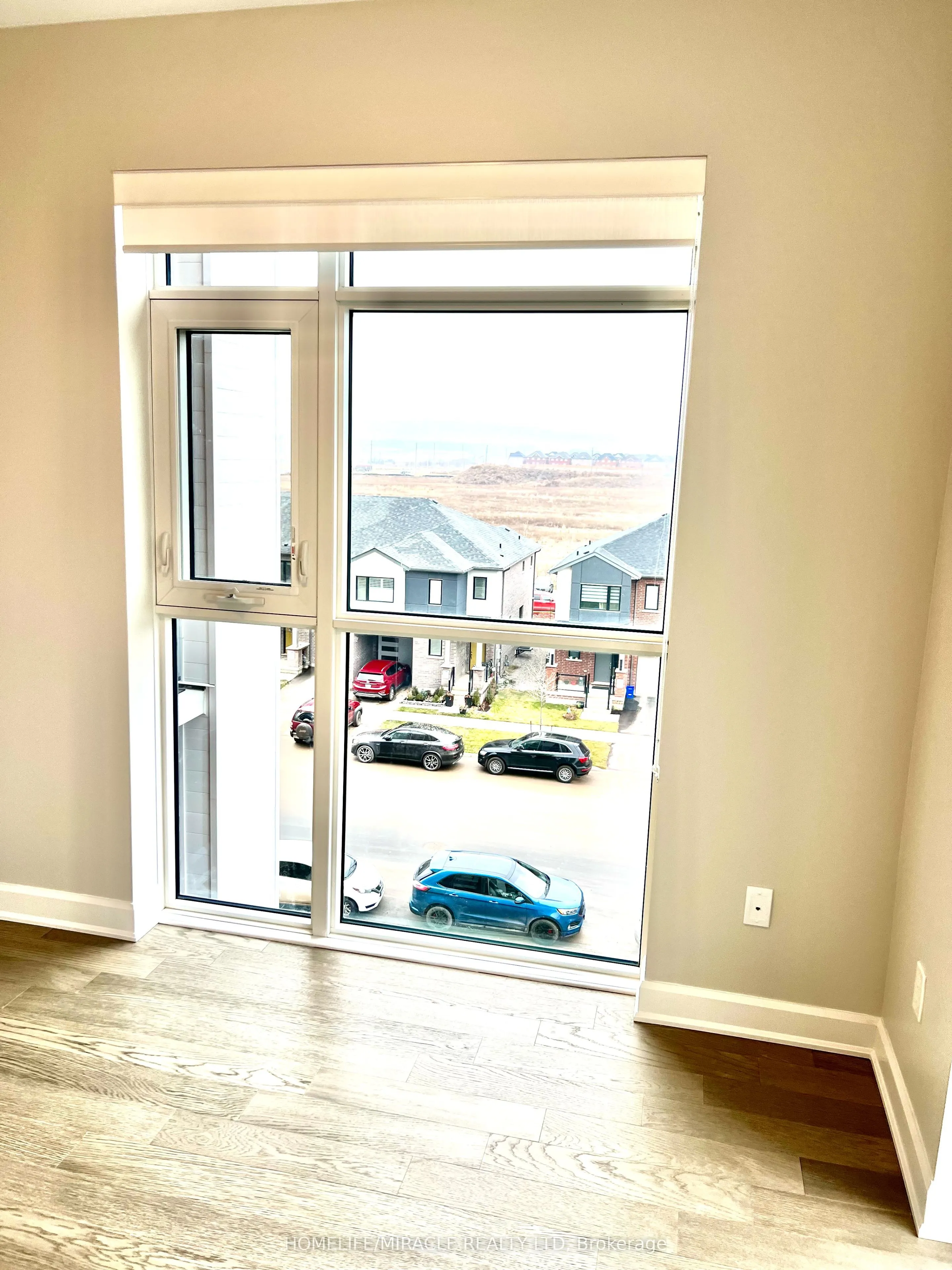 460 Gordon Krantz Avenue, #402