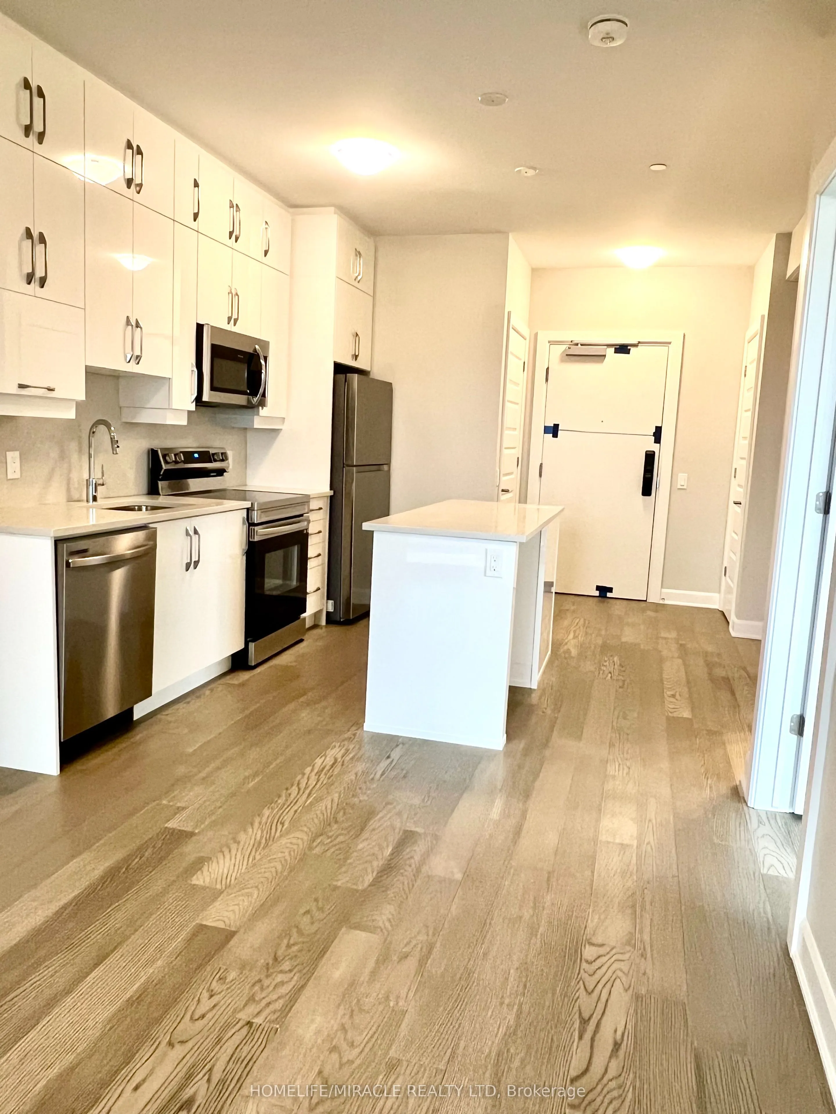 460 Gordon Krantz Avenue, #402