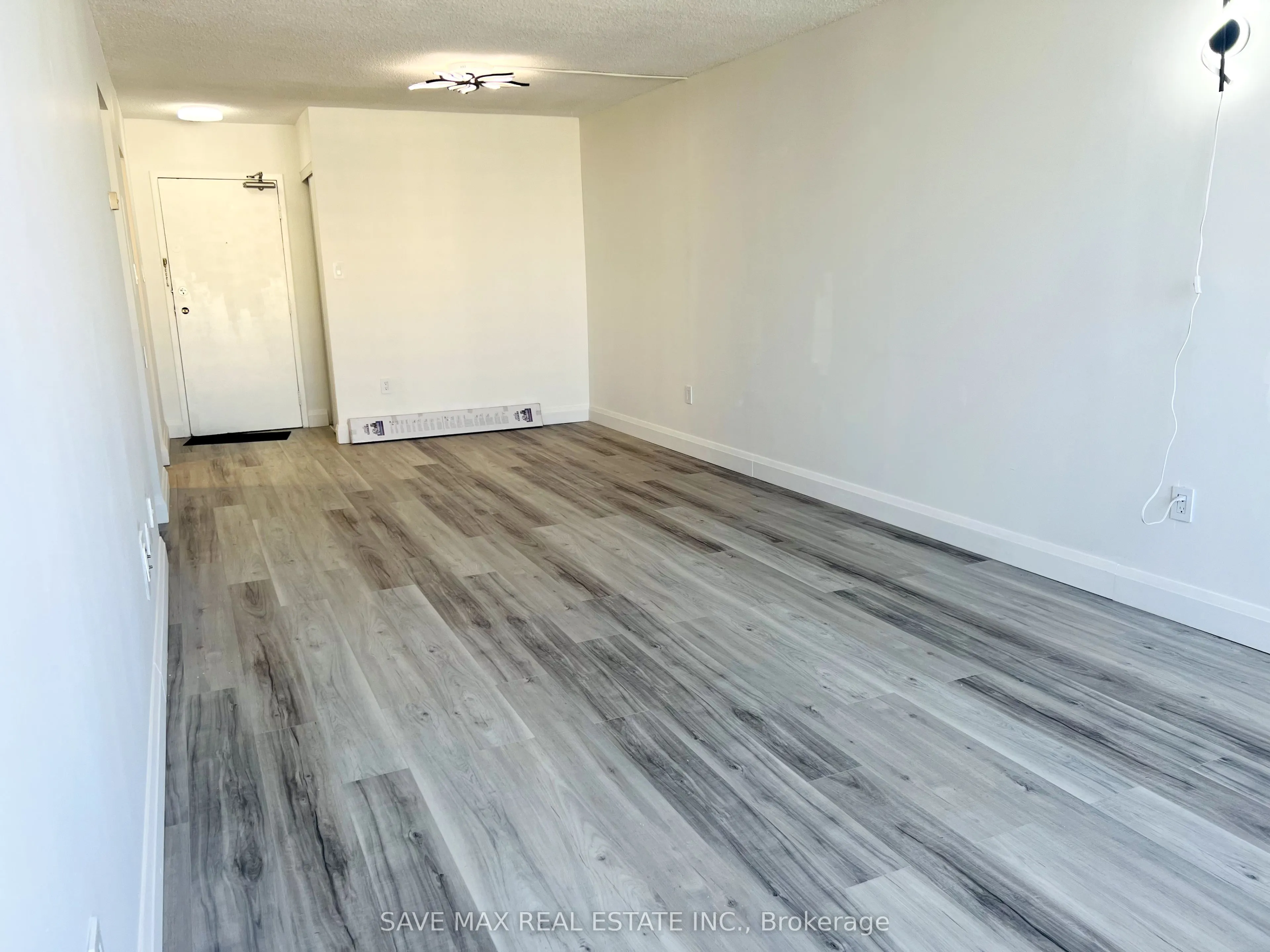 370 Dixon Road, #1812