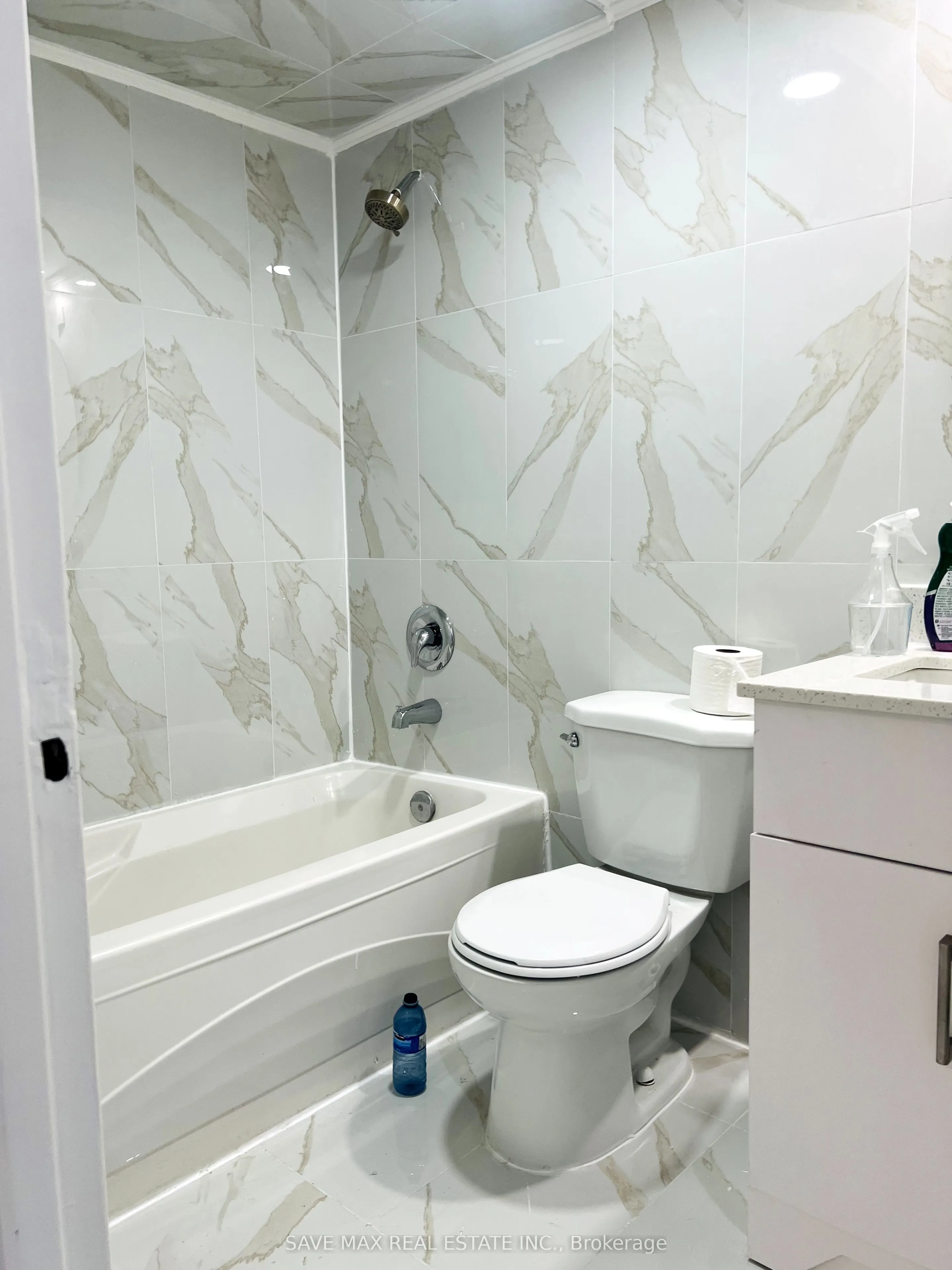 370 Dixon Road, #1812