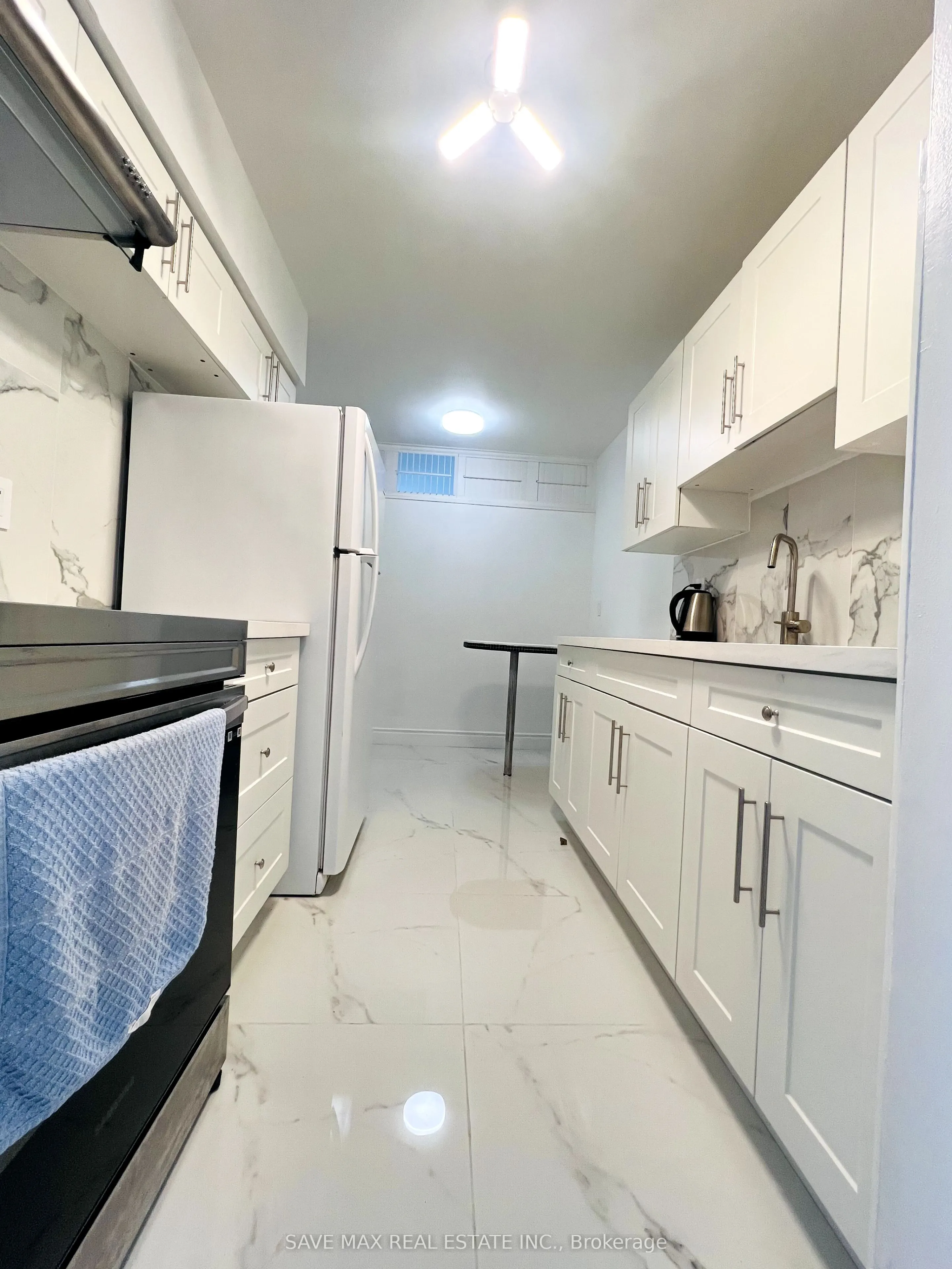370 Dixon Road, #1812