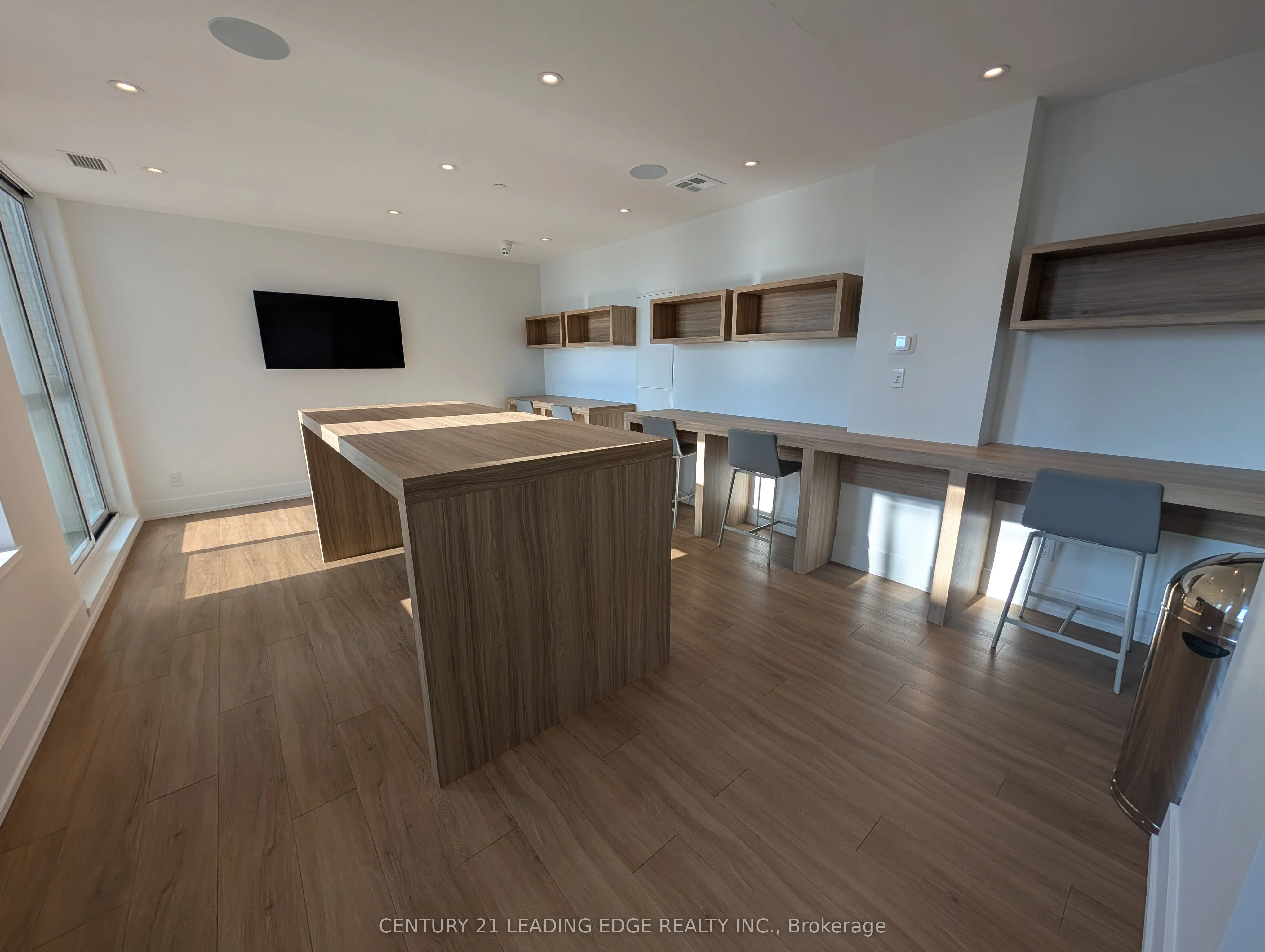 3100 Keele Street, #525