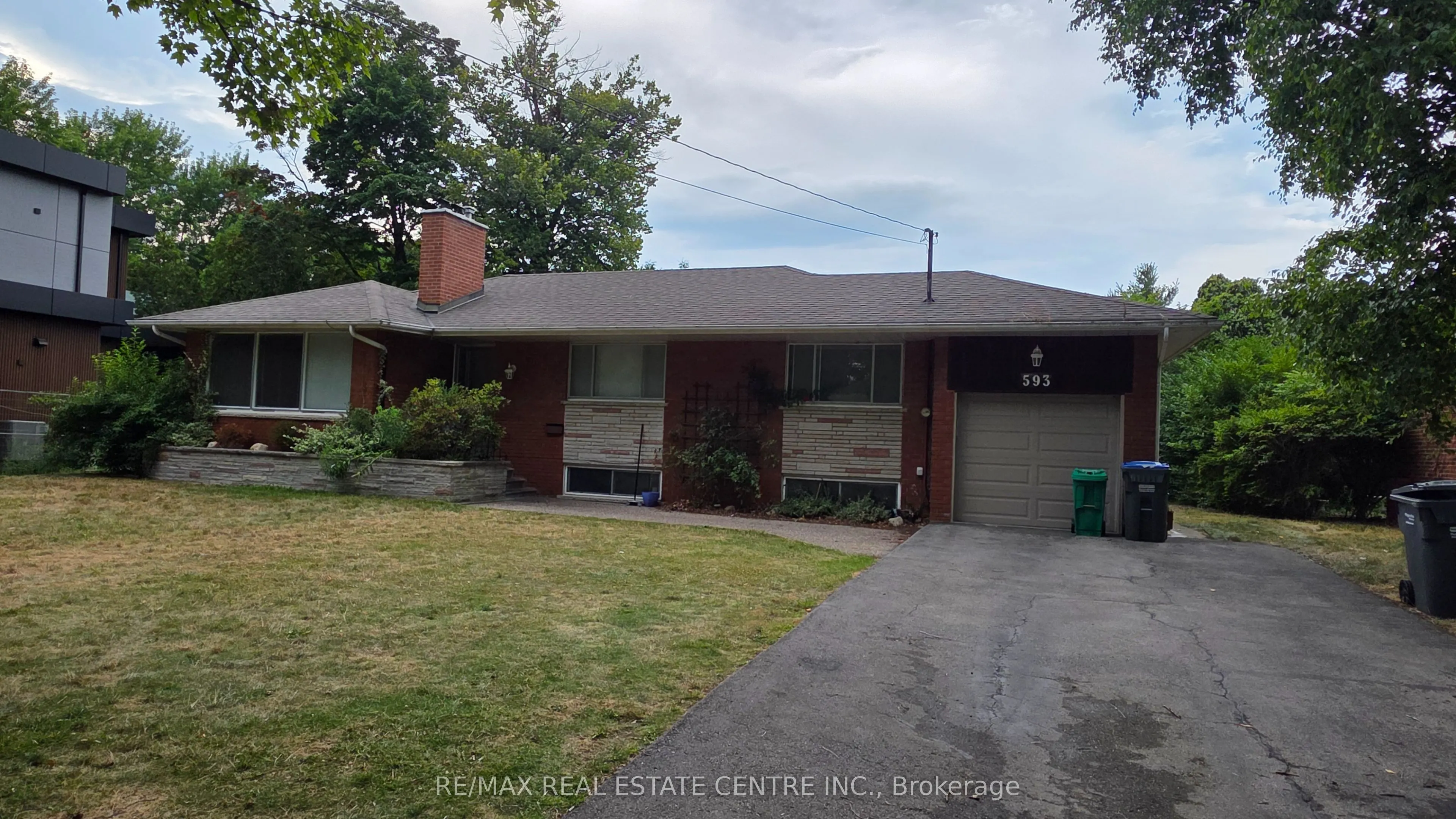 593 Indian Road