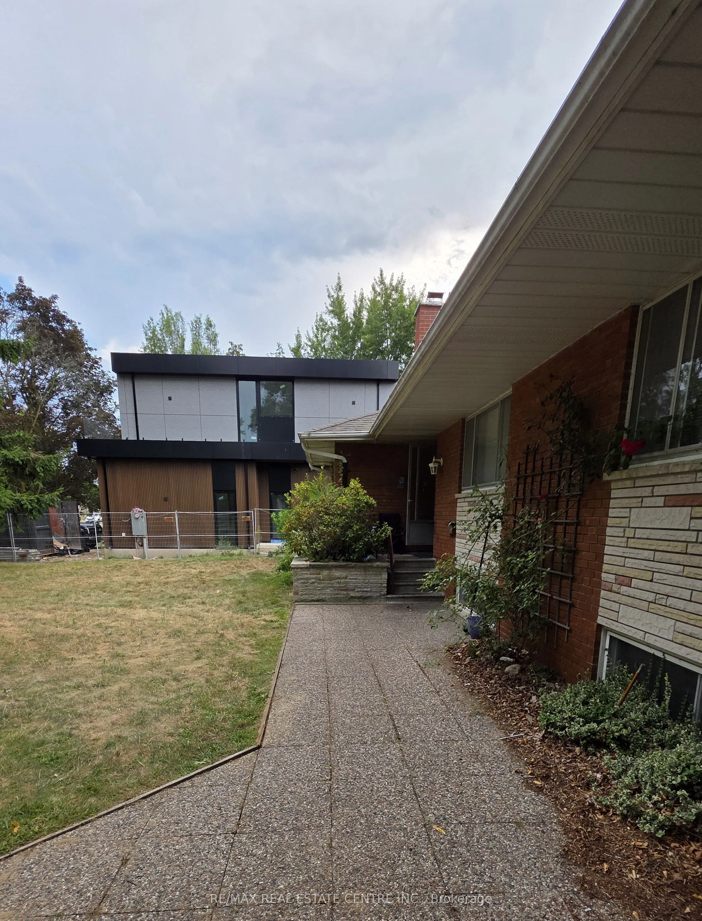 593 Indian Road