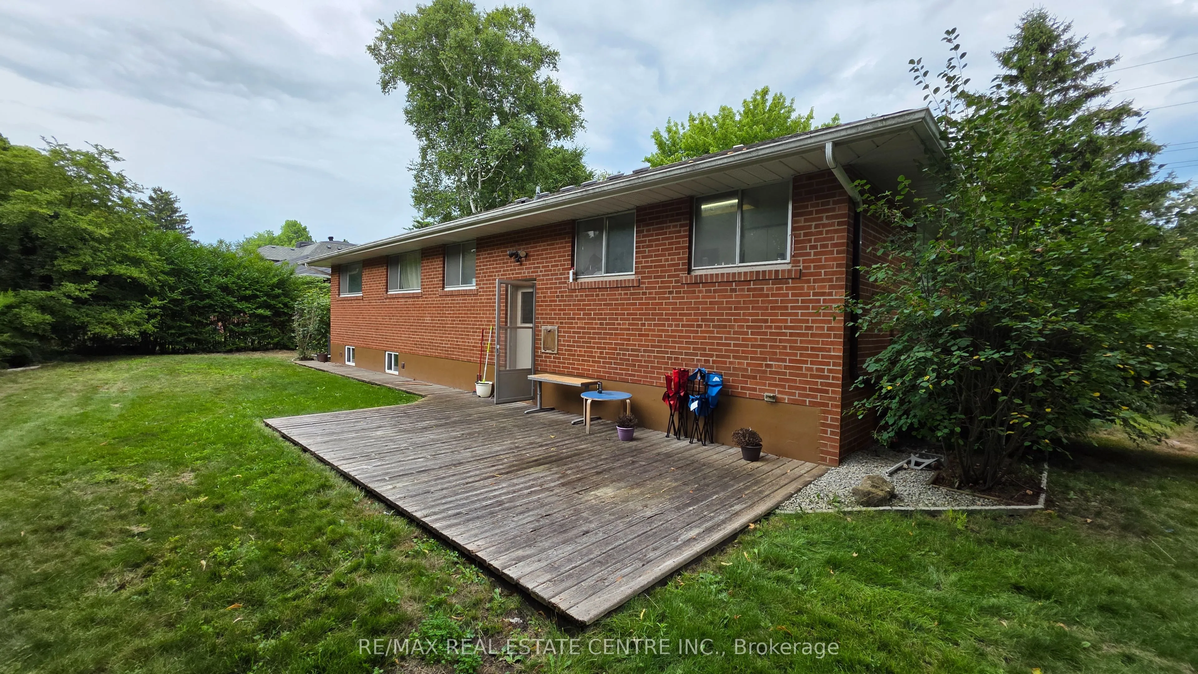 593 Indian Road